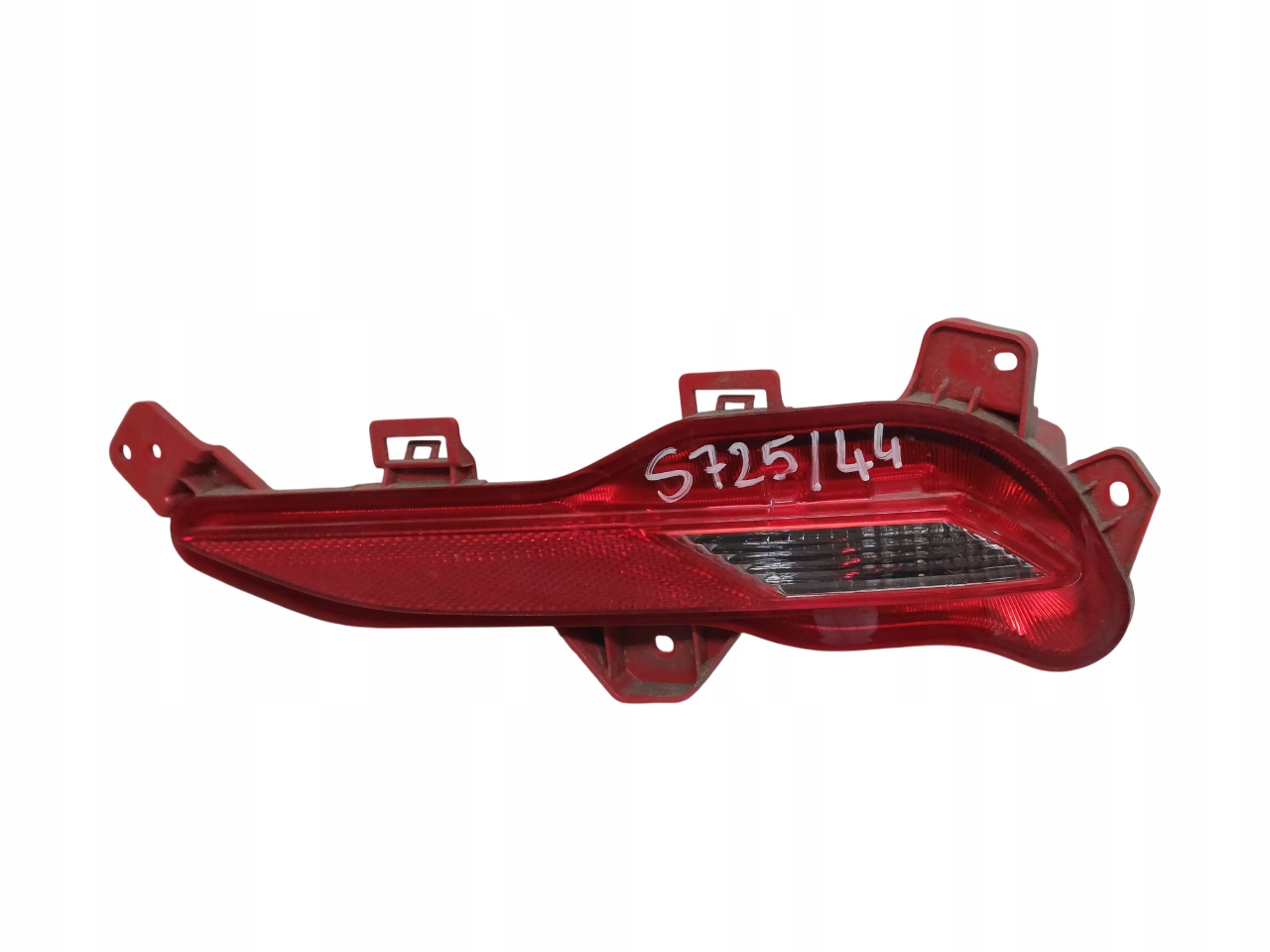 KIA CEED 3 III KOMBI 18- LAMPA PRZECIWMGIELNA PRAWY TYŁ 92406J71