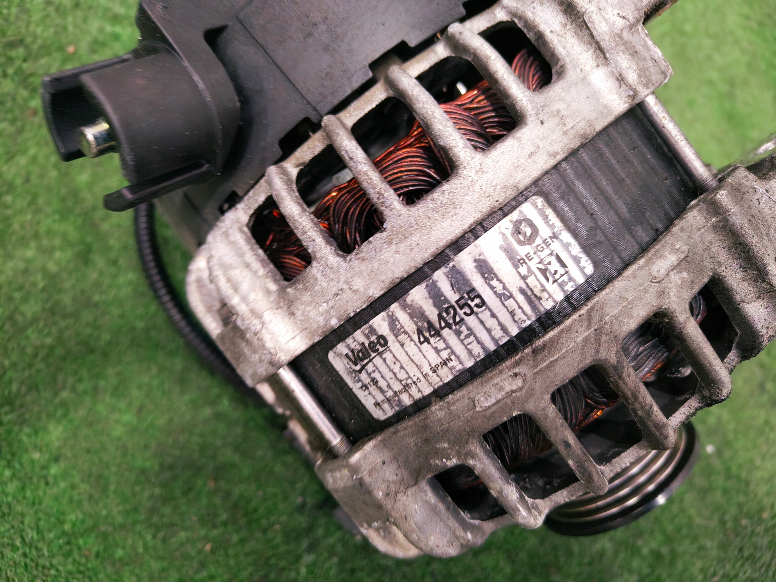 JAGUAR XF X260 2.0D ALTERNATOR VALEO 444255