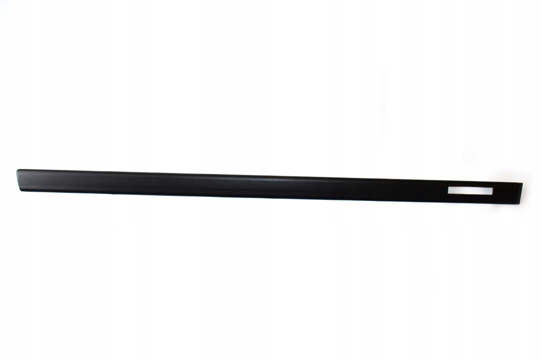 Lišta pravých předních dveří Bmw E36 316 318 323
