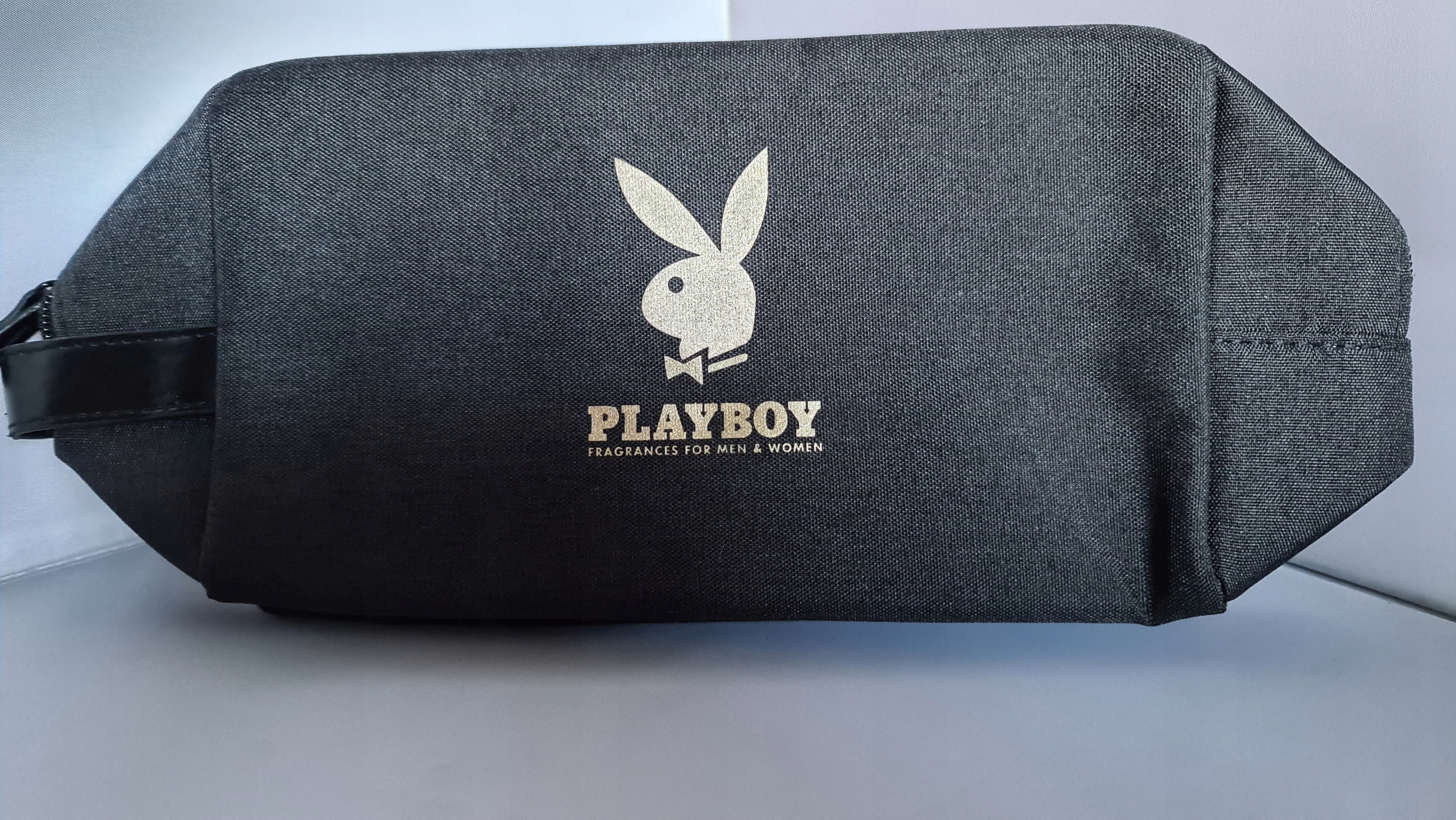 

Kosmetyczka damska lub męska Playboy