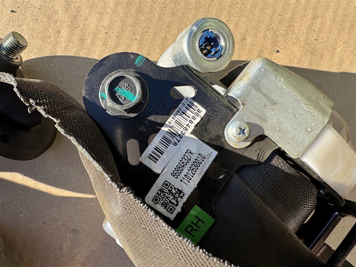 ремень натяжитель безопасности передний Dacia SPRING 21-25R