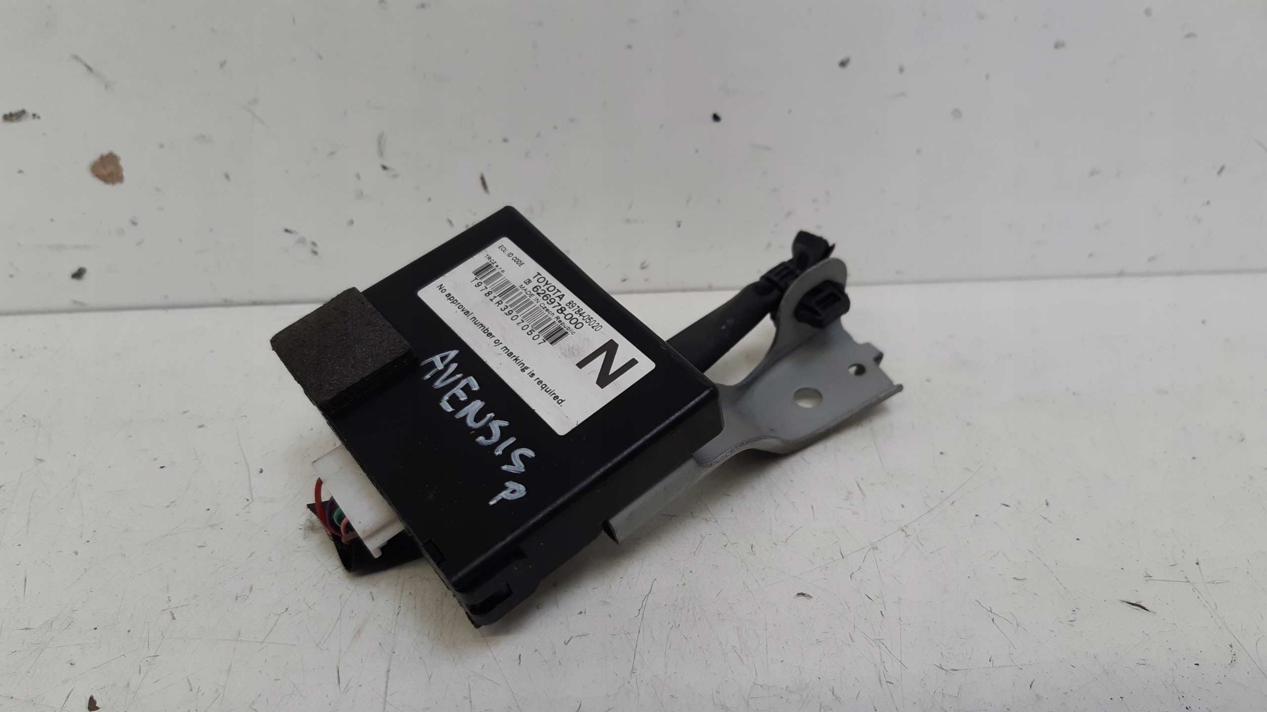 module immo 626978000 Toyota Avensis T27