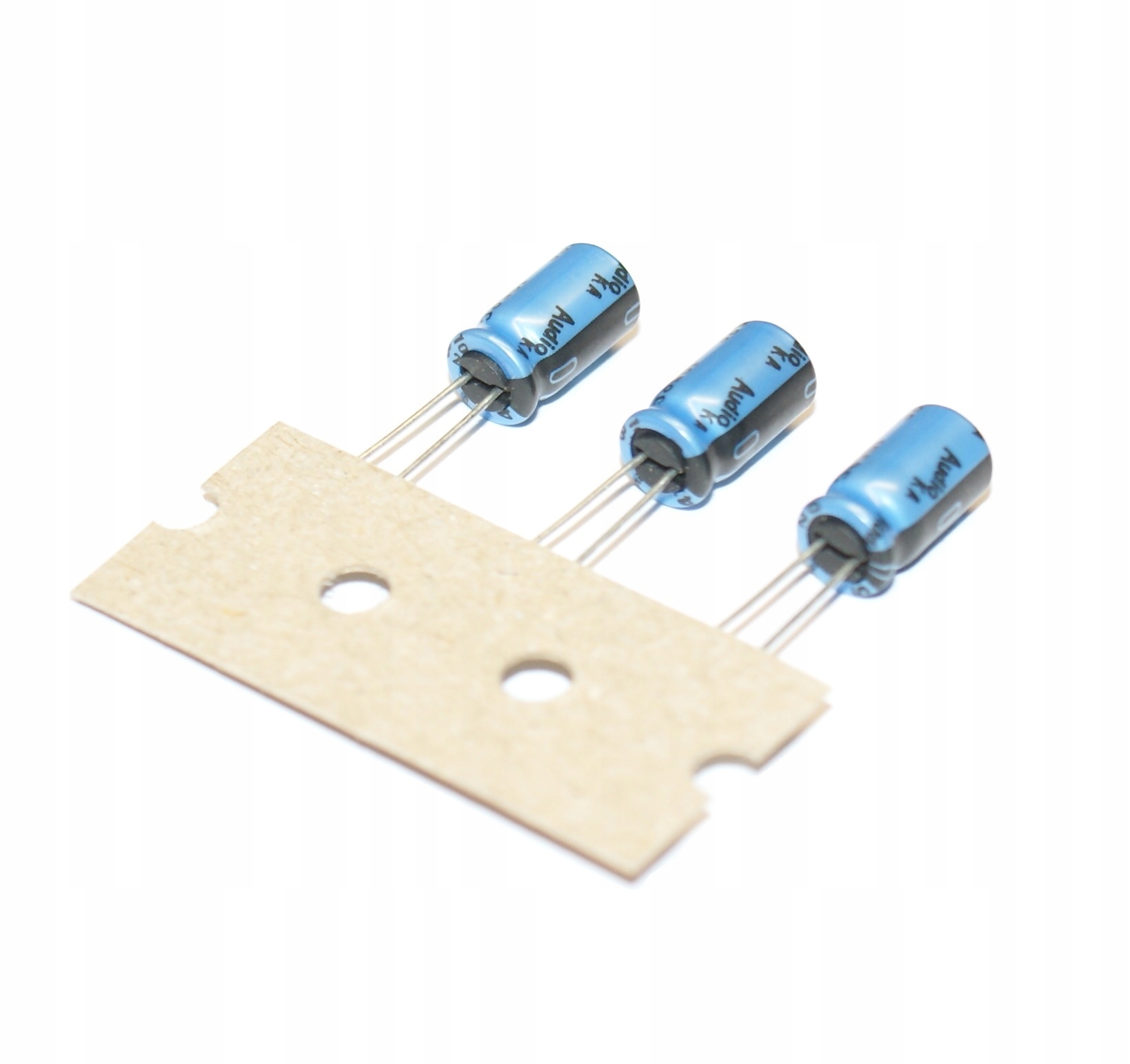 

Audiofilski Nichicon Ka 47uF/50V 3 szt. (#246)