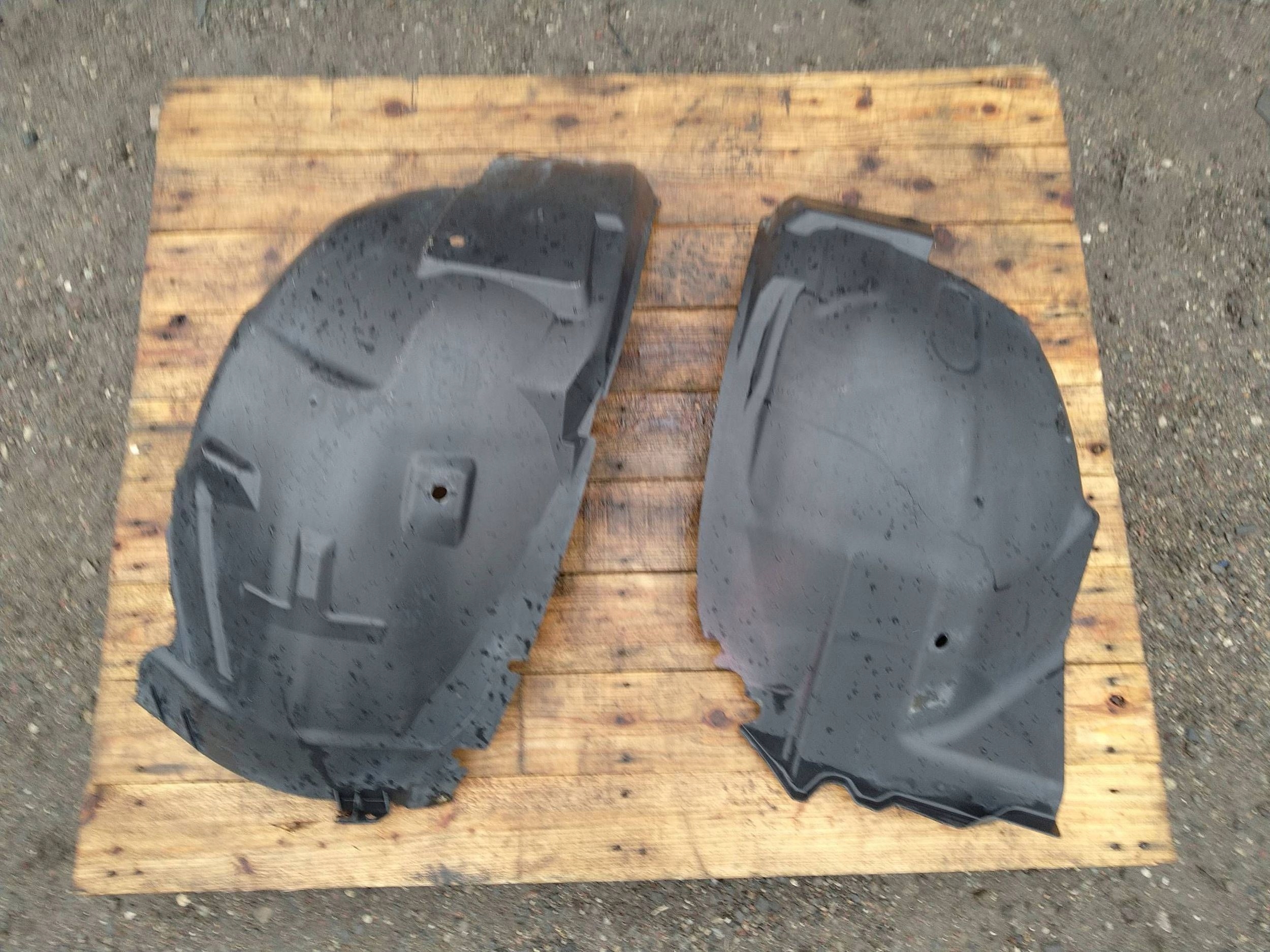 mudguard front front left komplet Ford Mustang V 2010-2014