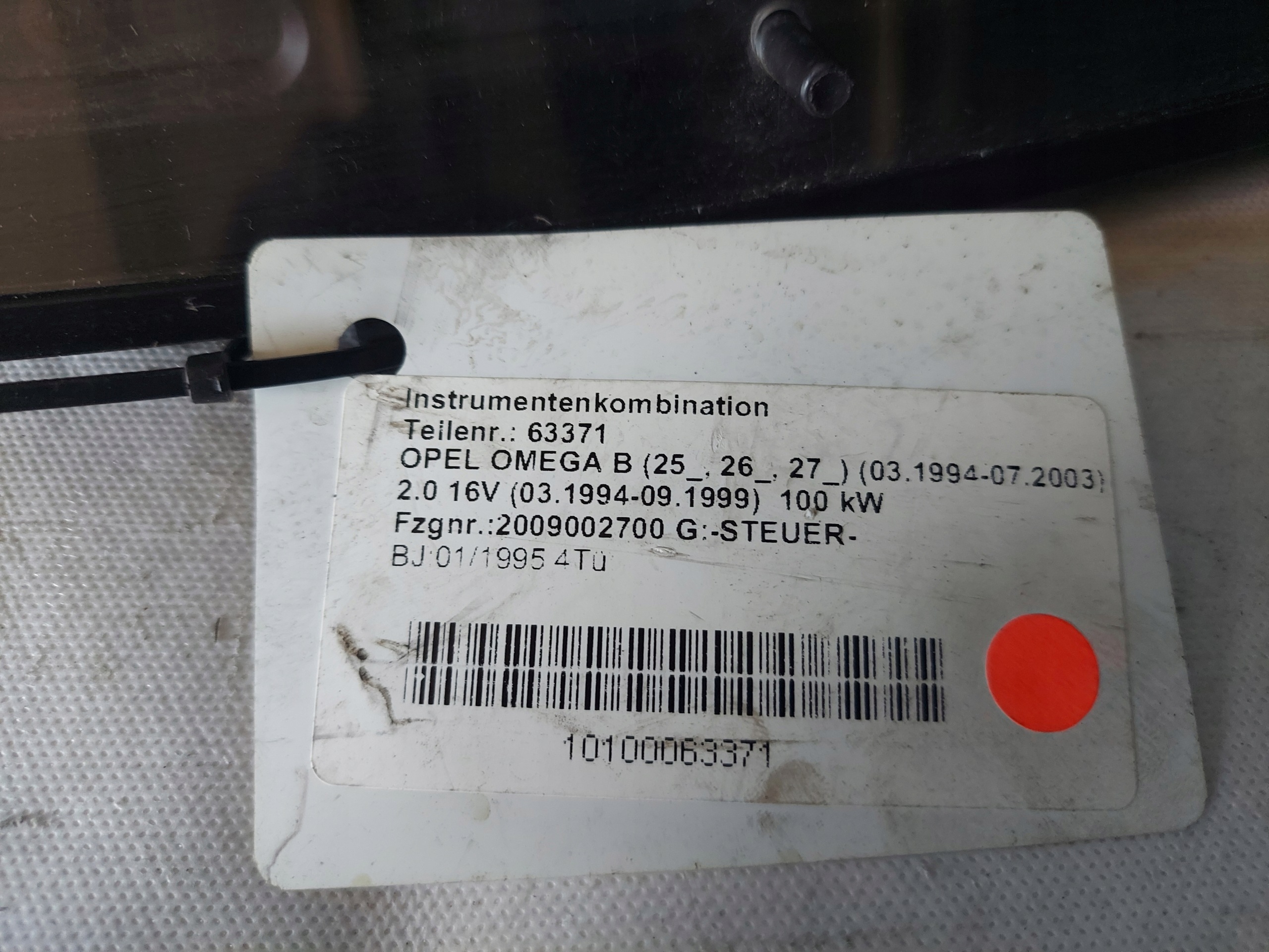 dials clock OPEL OMEGA B 2.0 16V 90193818