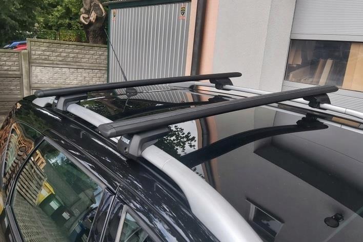 Bagażnik dachowy na reling Thule RENAULT SCENIC III X-MOD 2012-2016 Model WingBar Evo
