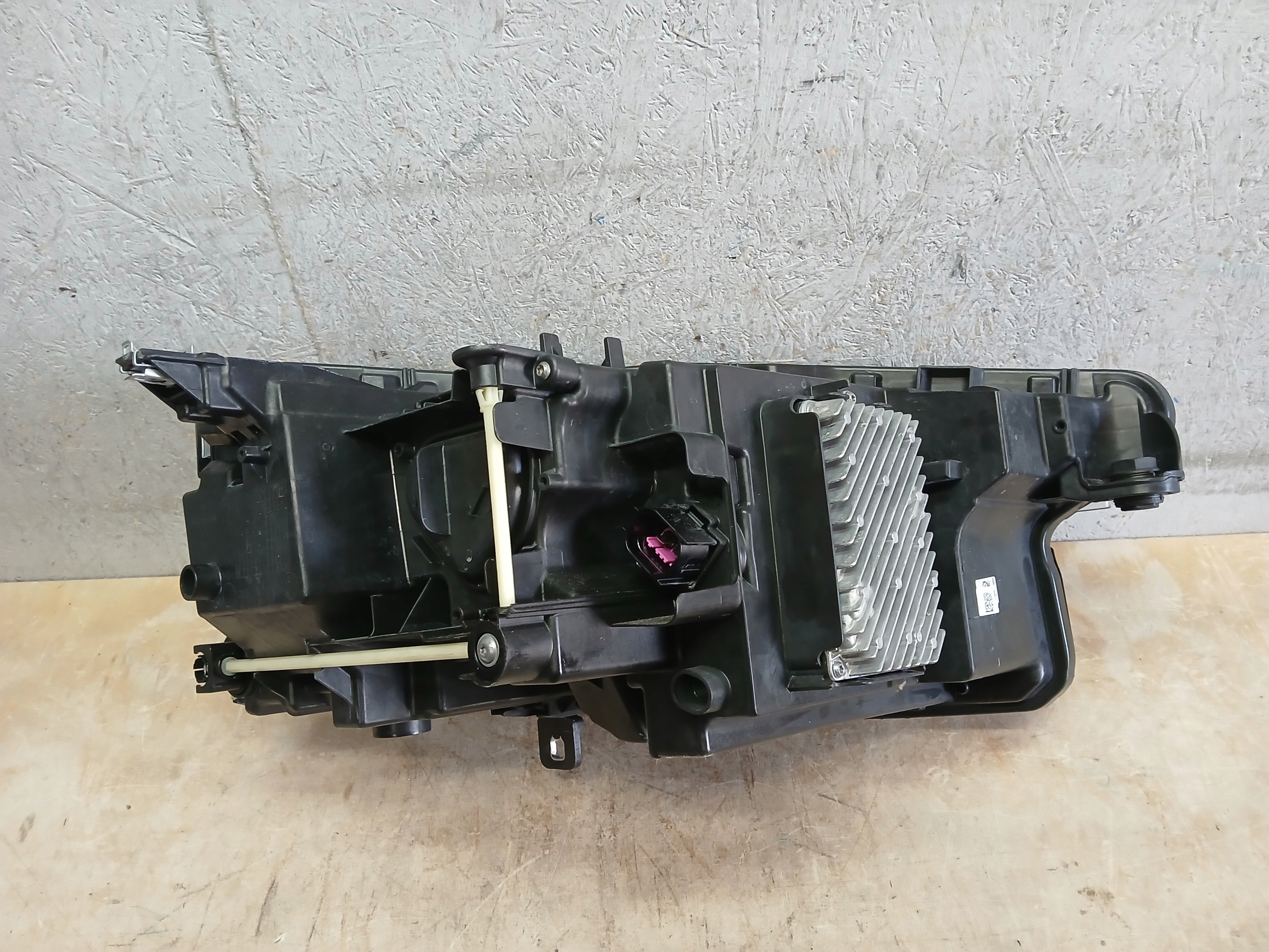 Licht vorne links AUDI Q4 E TRON E-TRON FULL LED 89A941035