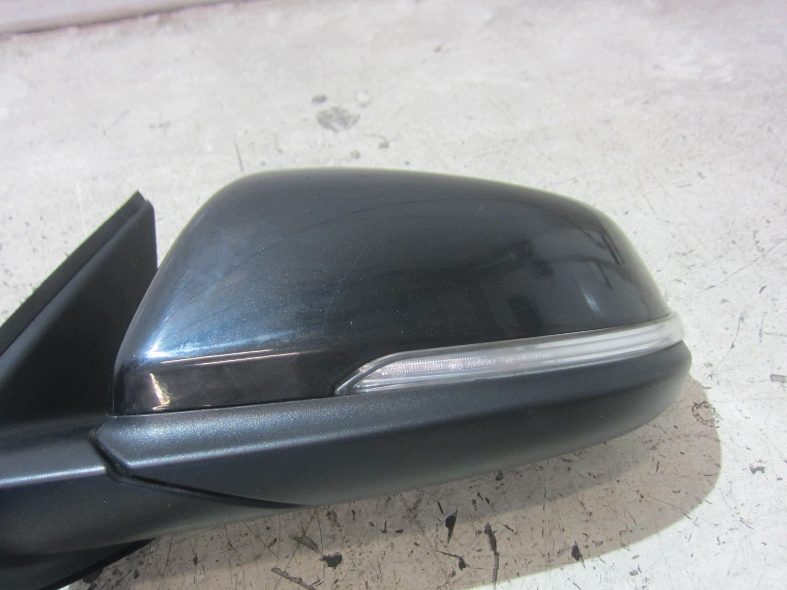 BMW X1 F48 black, BLACK SAPPHIRE 475 mirror left insert complete 7459787
