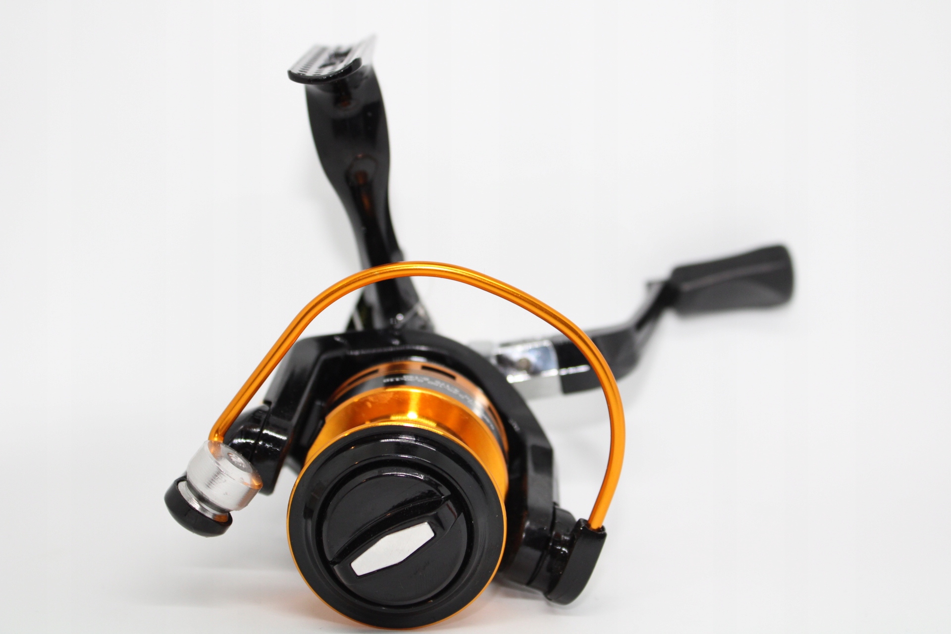 KOŁOWROTEK SPINING GRUNT . MIRACLE FISH BX 3000 Przełożenie 5.2:1