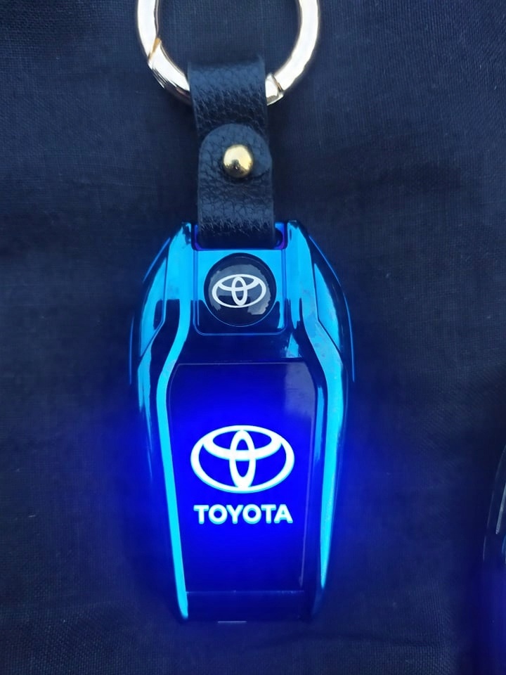 

Brelok Zapalniczka Żarowa Led Toyota