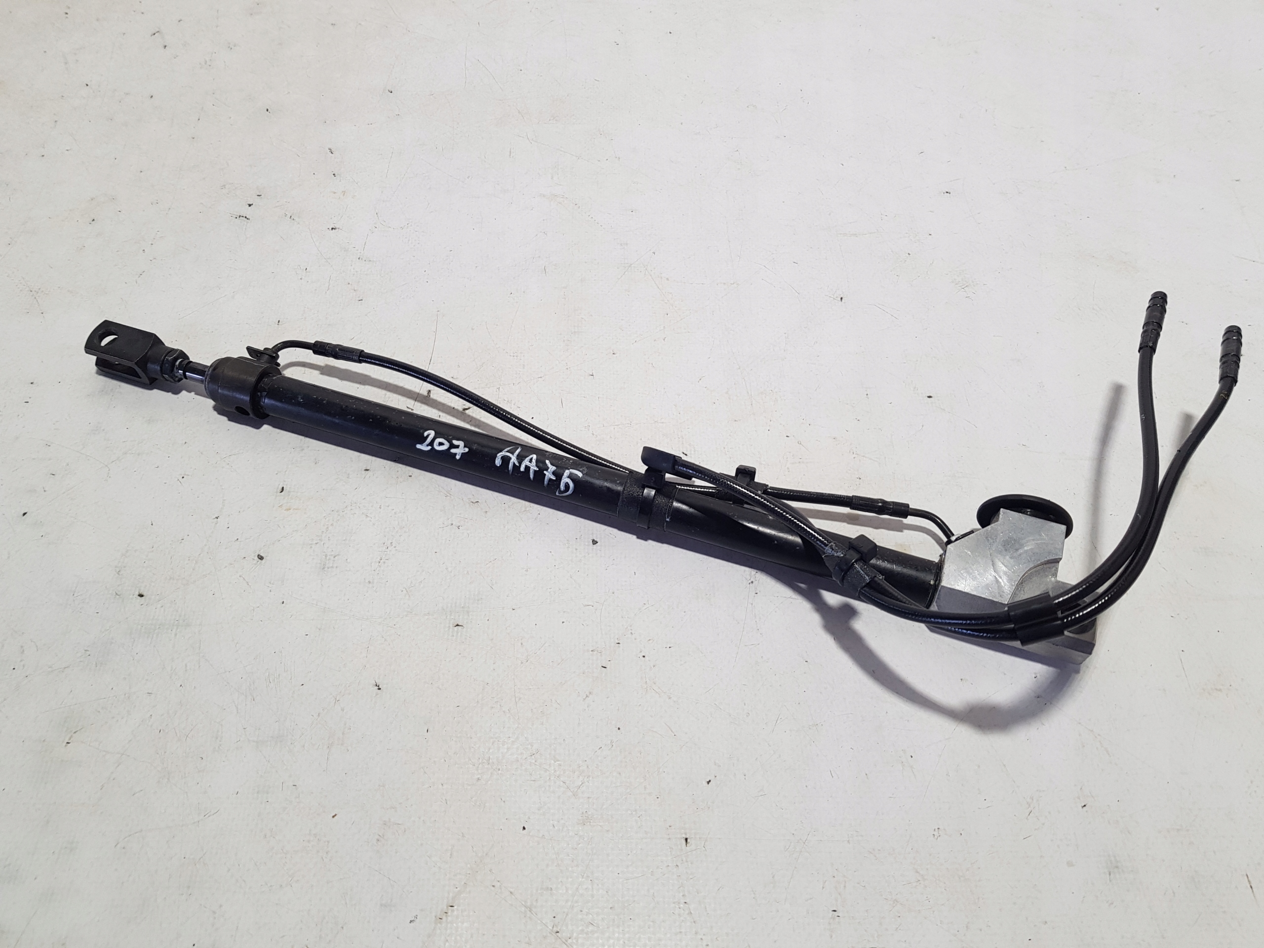 MERCEDES C207 W207 Dämpfer dach links 31 32