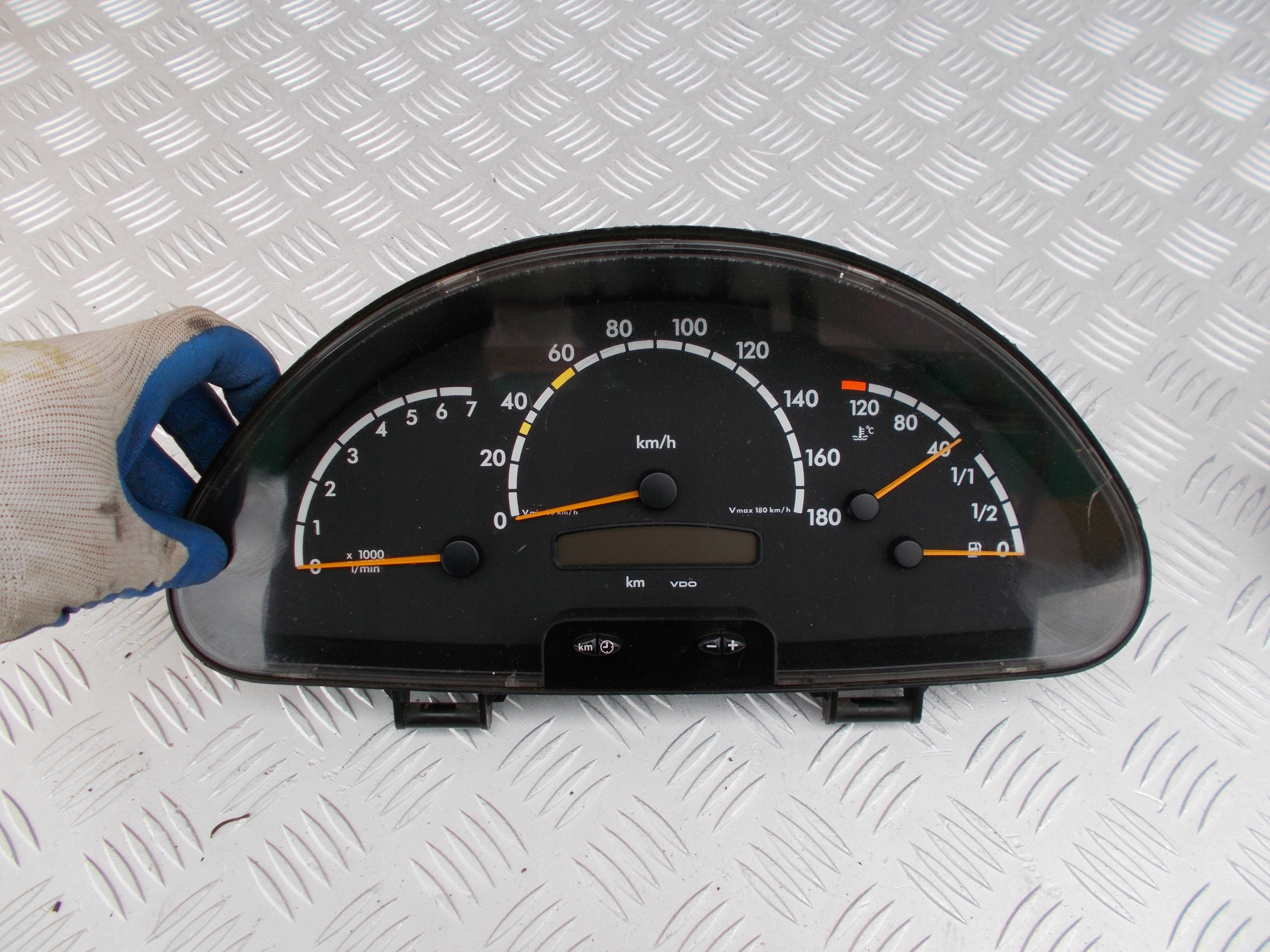 Mercedes Sprinter CDI licznik A0014468521