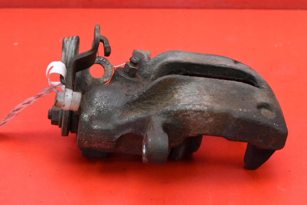 caliper brake right rear part AUDI A4 B5 1.9 TDI 110 KM 94-99