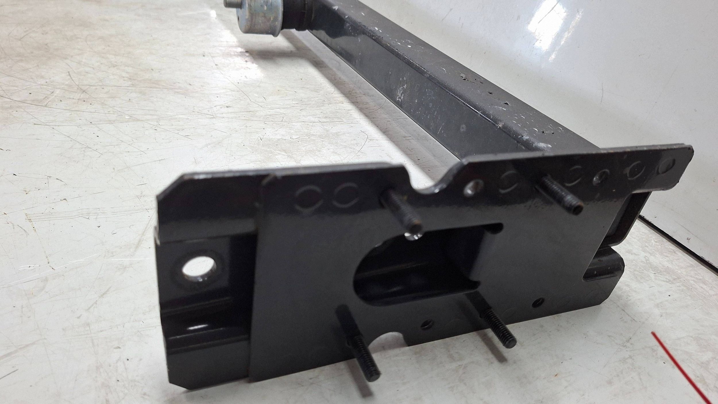 Supporto cambio ingranaggi 5802428557 IVECO DAILY IV 2014