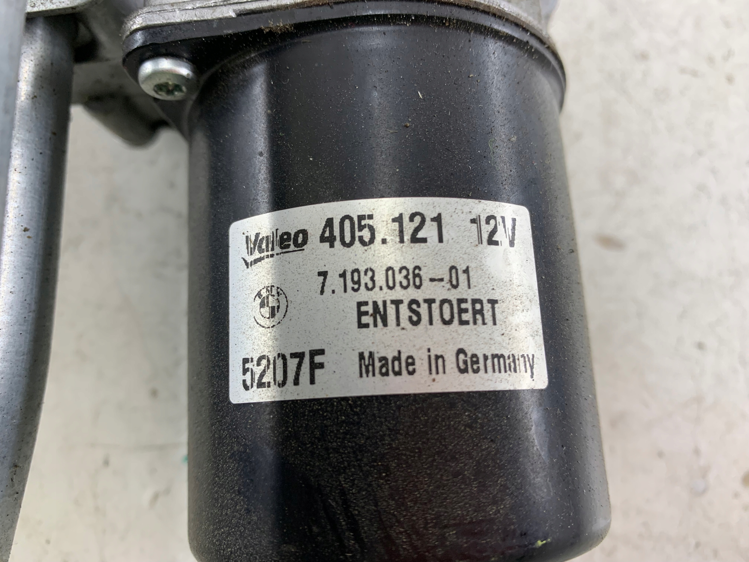 BMW E87 E81 Gestänge Motor Wischer vorne 7193036