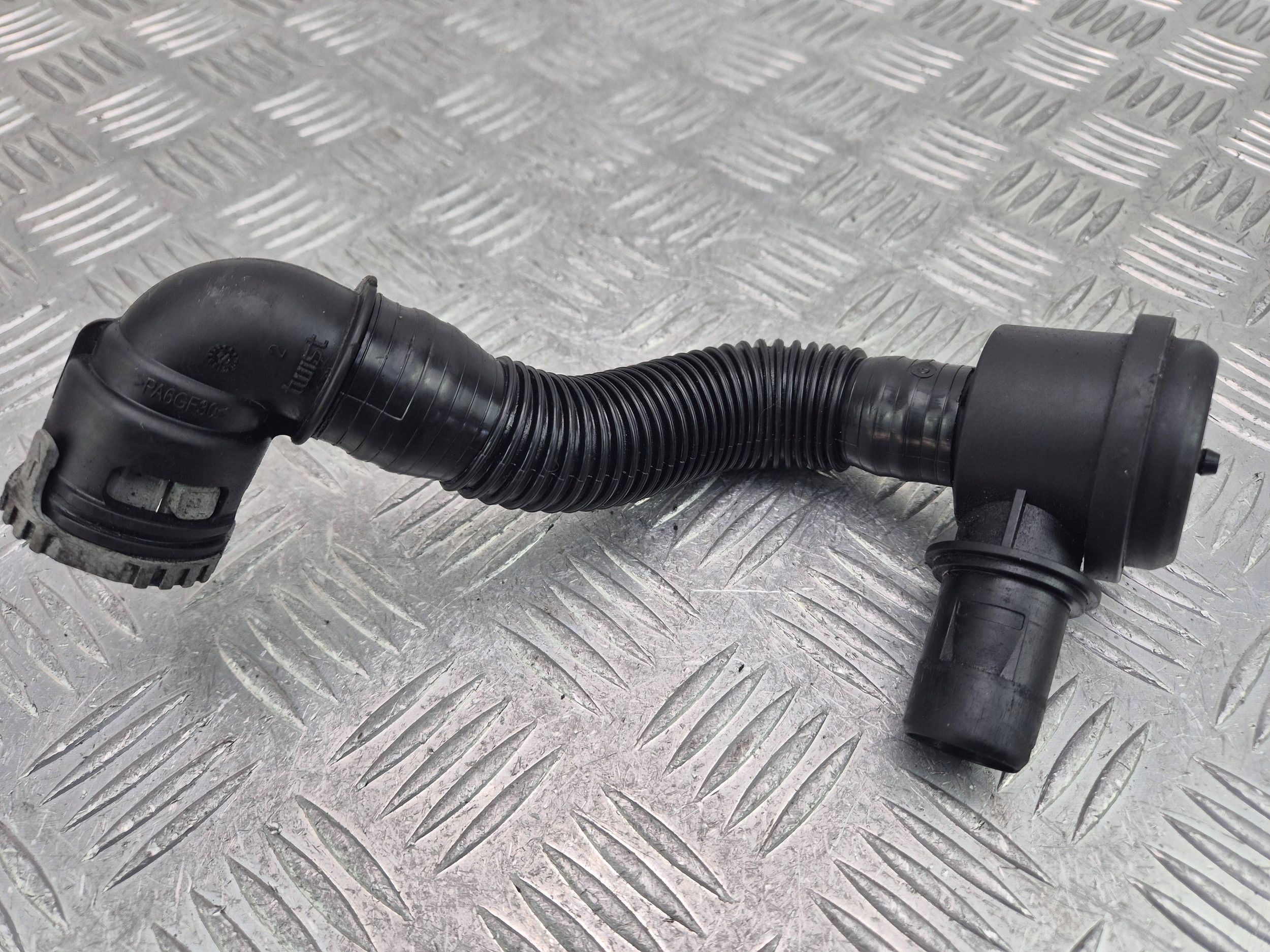 BMW 3 E90 335i wiring hose radiator 7600013