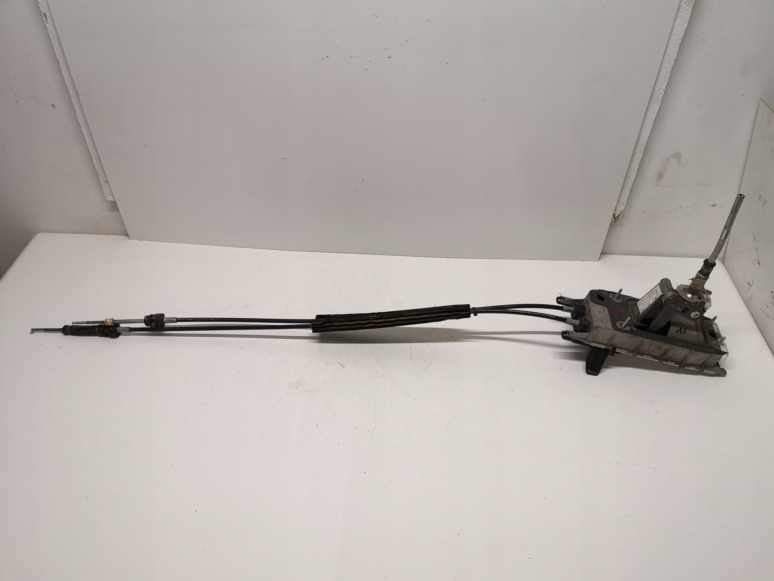 VW TIGUAN 1 I MECHANIZM ZMIANY BIEGÓW 5N0711049G