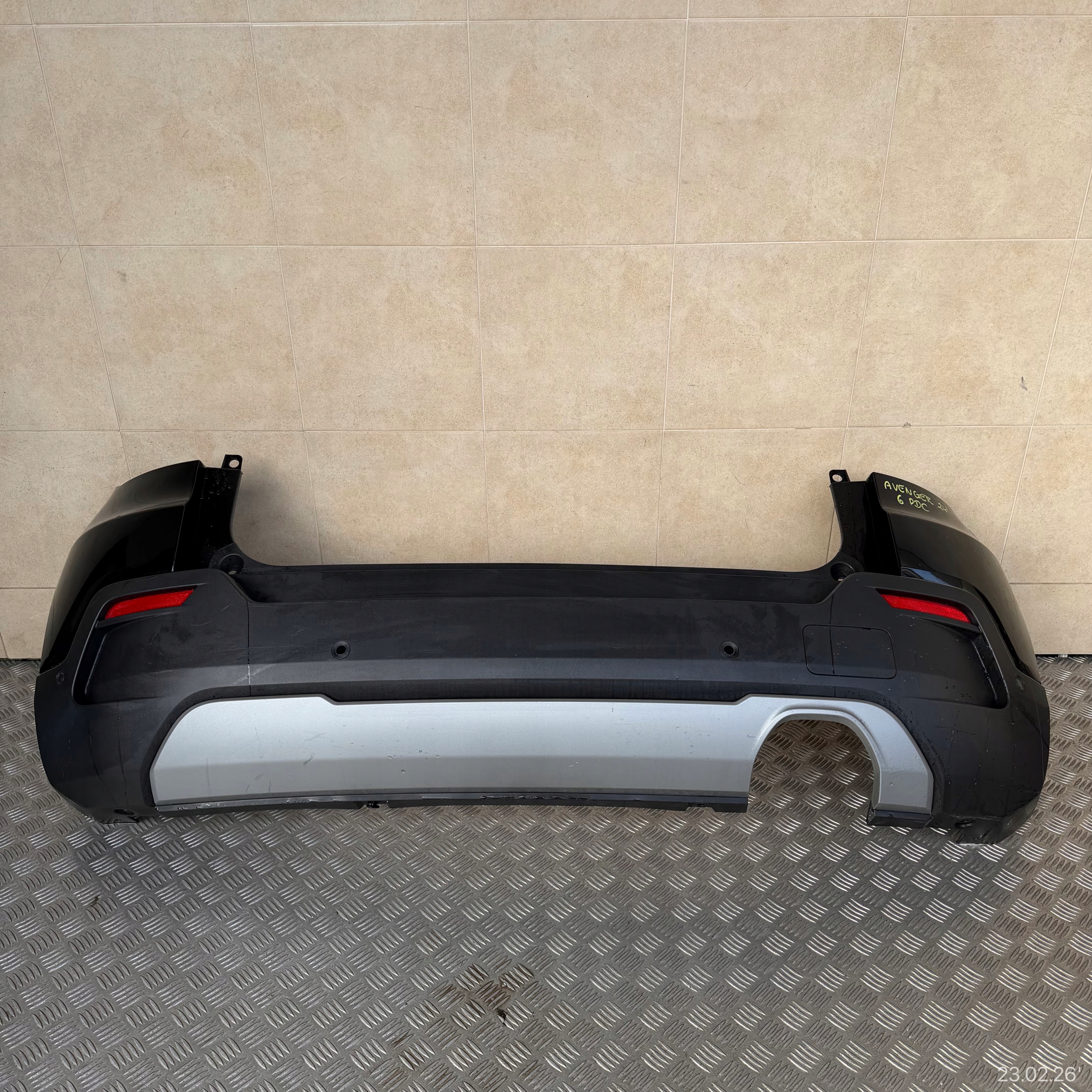 bumper rear complete JEEP AVENGER 2024 ROK 6 PDC