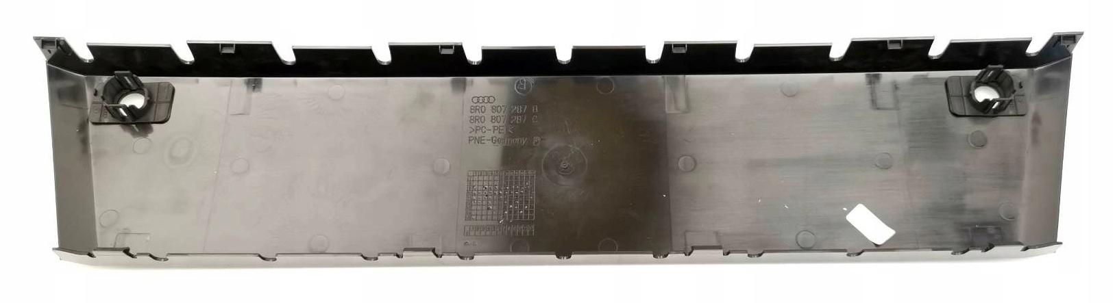 PODKŁADKA MOCOWANIE TABLICY REJESTRACYJNEJ AUDI Q5 8R 8R0807287C NOWY ORG Strona zabudowy przód