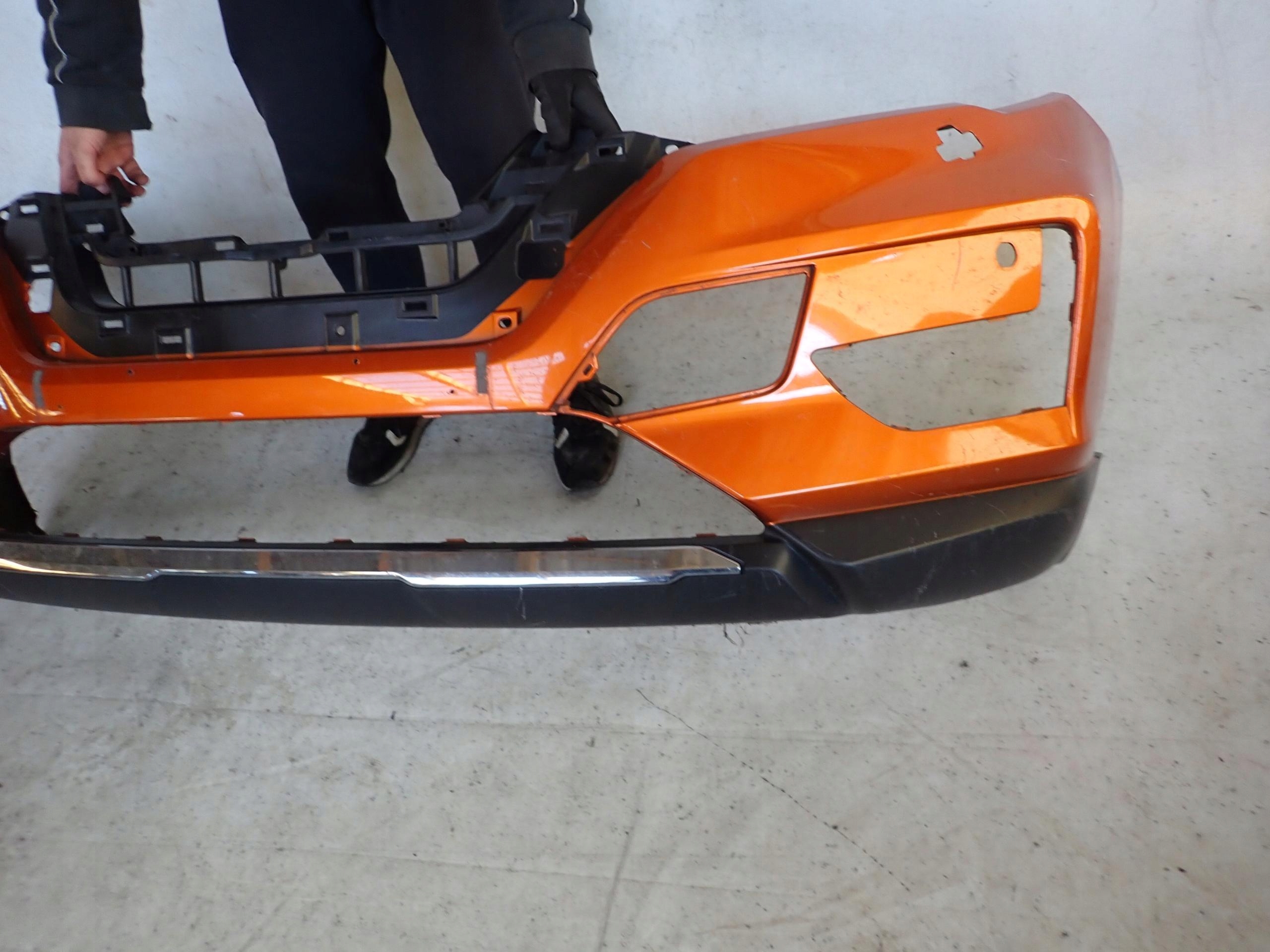 NISSAN X-TRAIL T32 LIFT 17- bumper front front SPR PDC