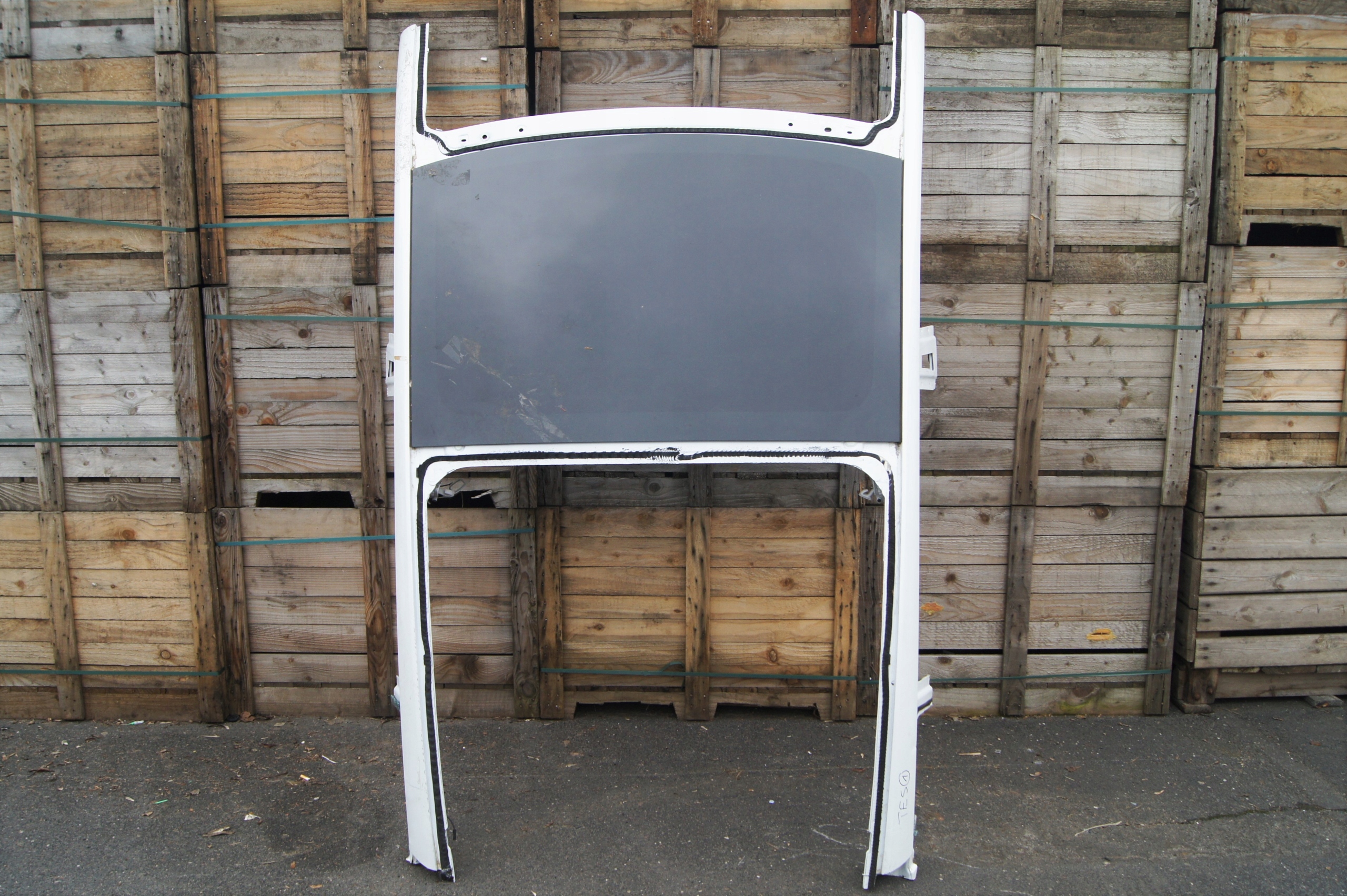 Дах панорама частина четвертина стійка Tesla 3 22r