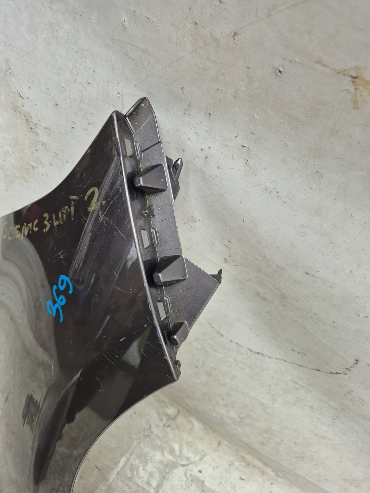 RENAULT SCENIC III 3 09-12 fender front front right