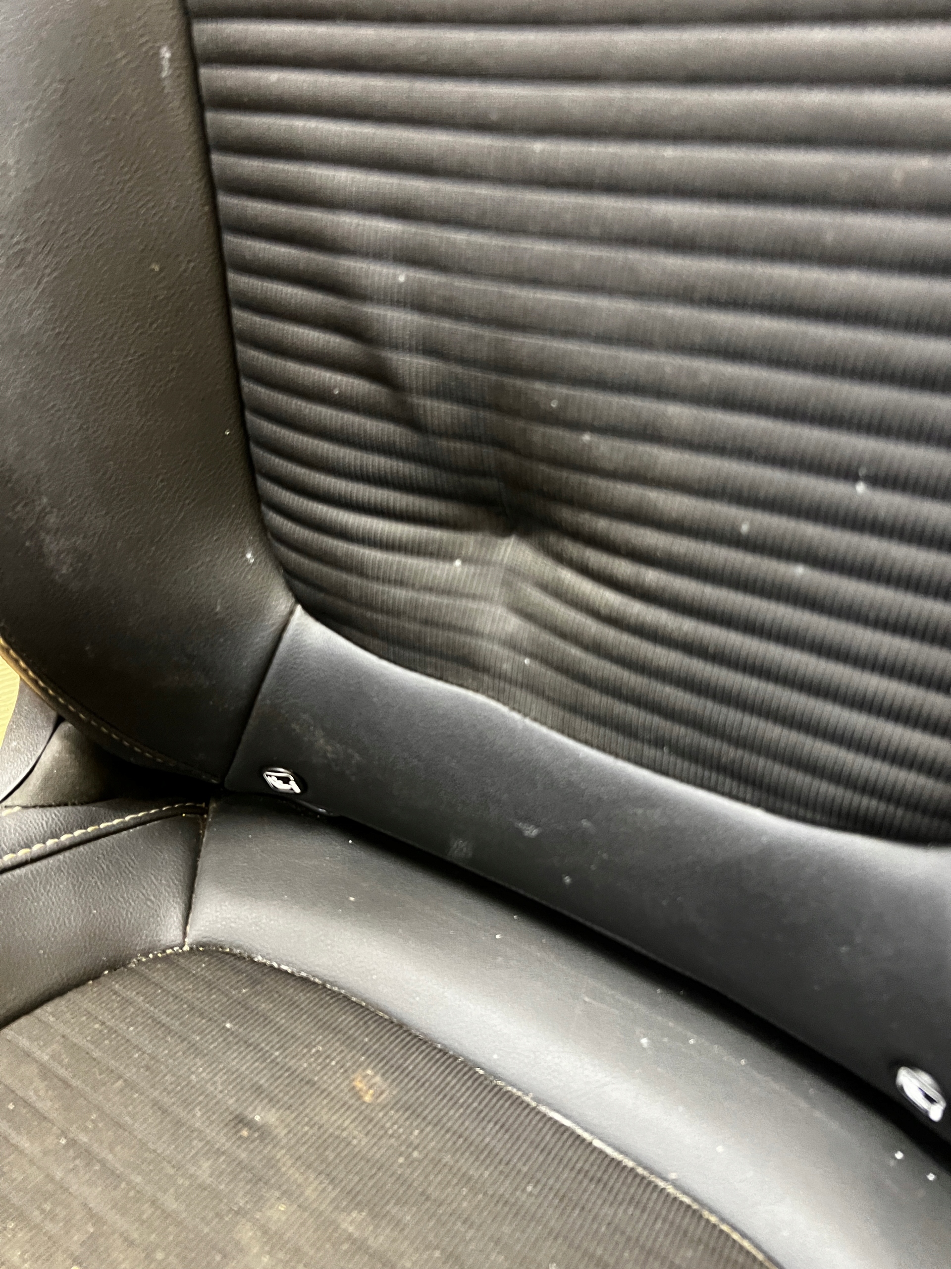 кресло СИДЕНЬЕ пассажира renault SCENIC IV
