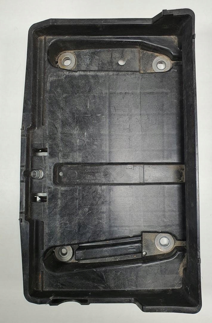 A2056201302 - Основание батареи Мерседес В205 КГИ А2056201302