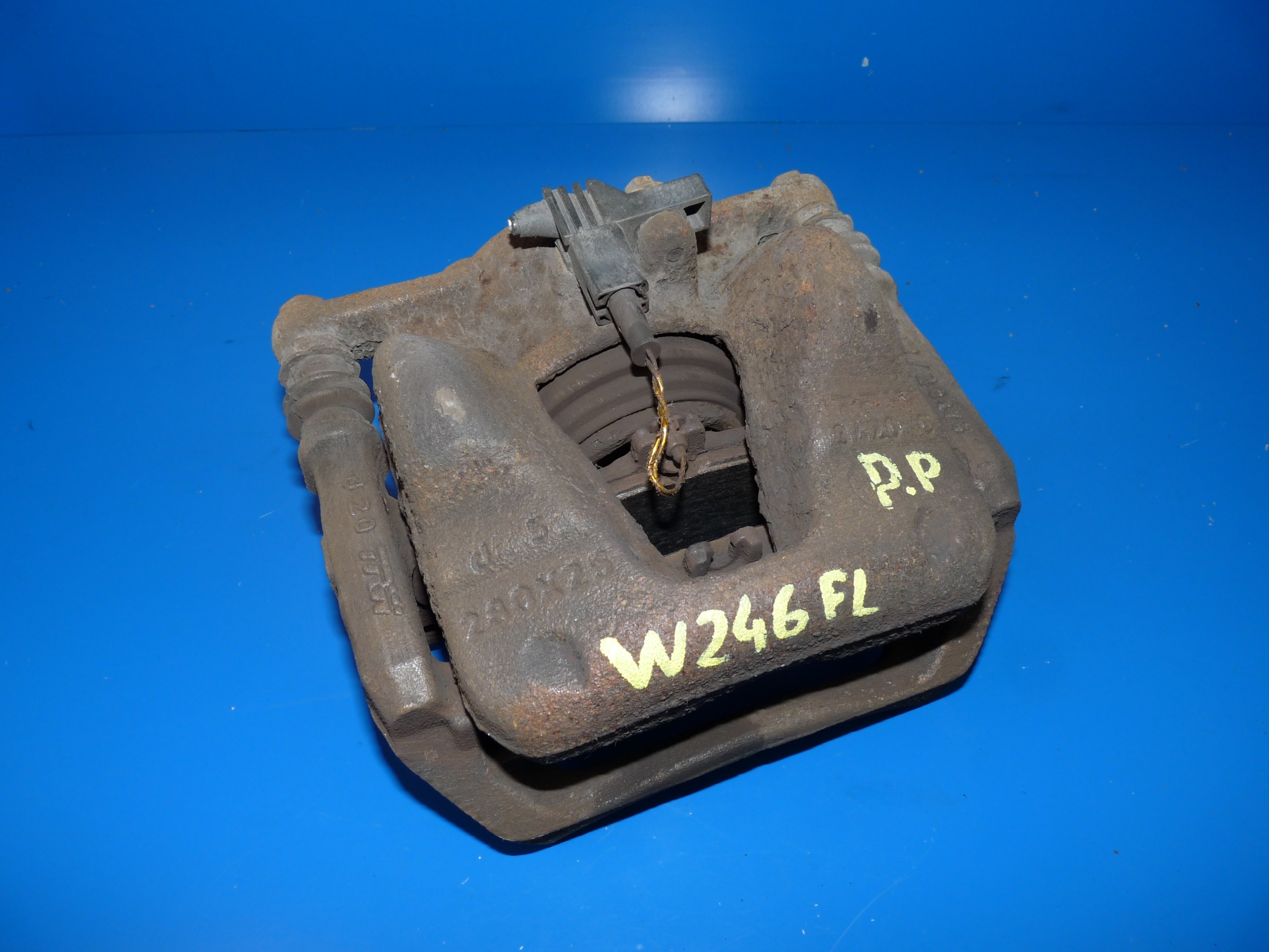MERCEDES B W246 caliper brake right front front