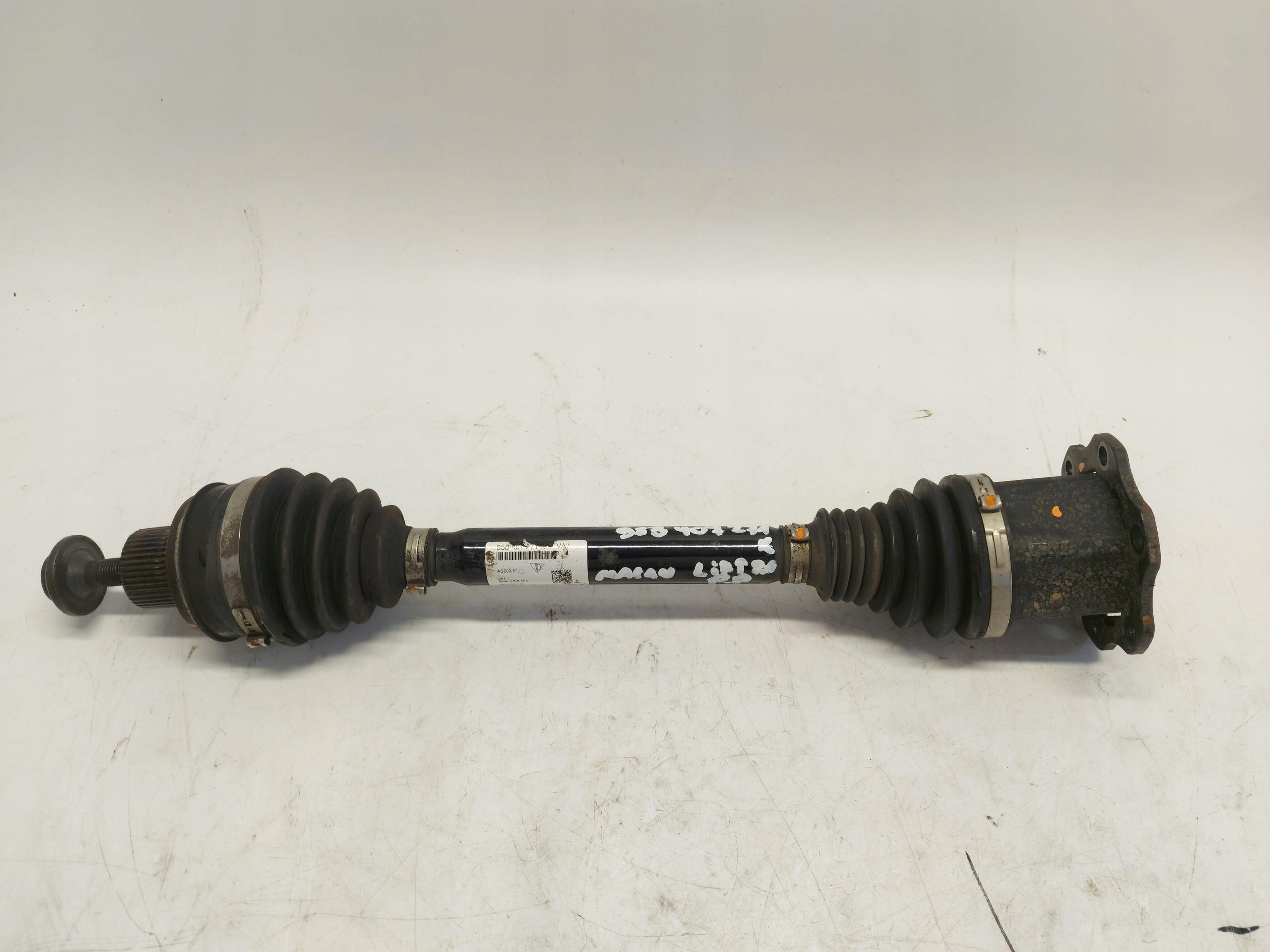 Porsche Macan II LIFT semi-axis right front 95B407271K