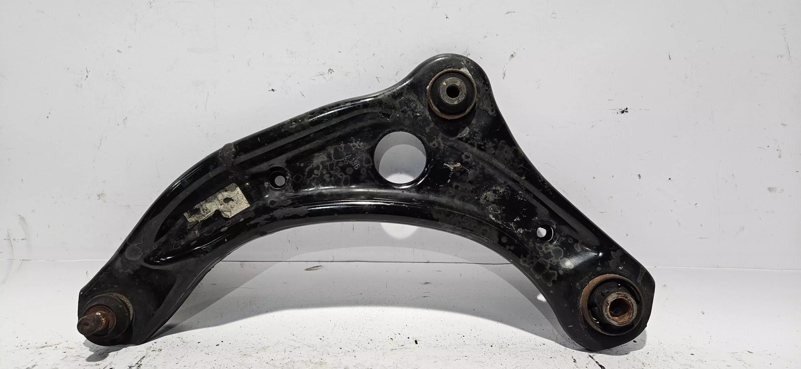 arm left front NISSAN MICRA V K14 16- original