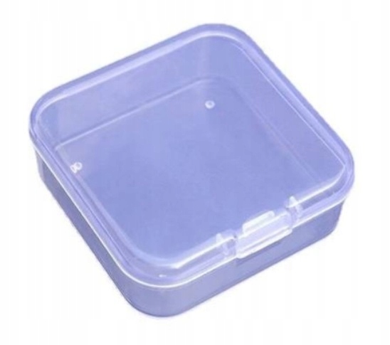 Praktyczny Organizer pudełeczko o wym. 55x55x20 mm zamykany na zatrzask
