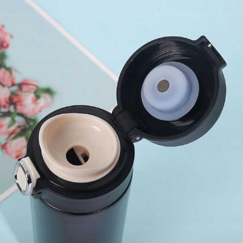 Kubek bidon termiczny z ustnikiem termos LED 420ml czarny Pojemność 0.42 l