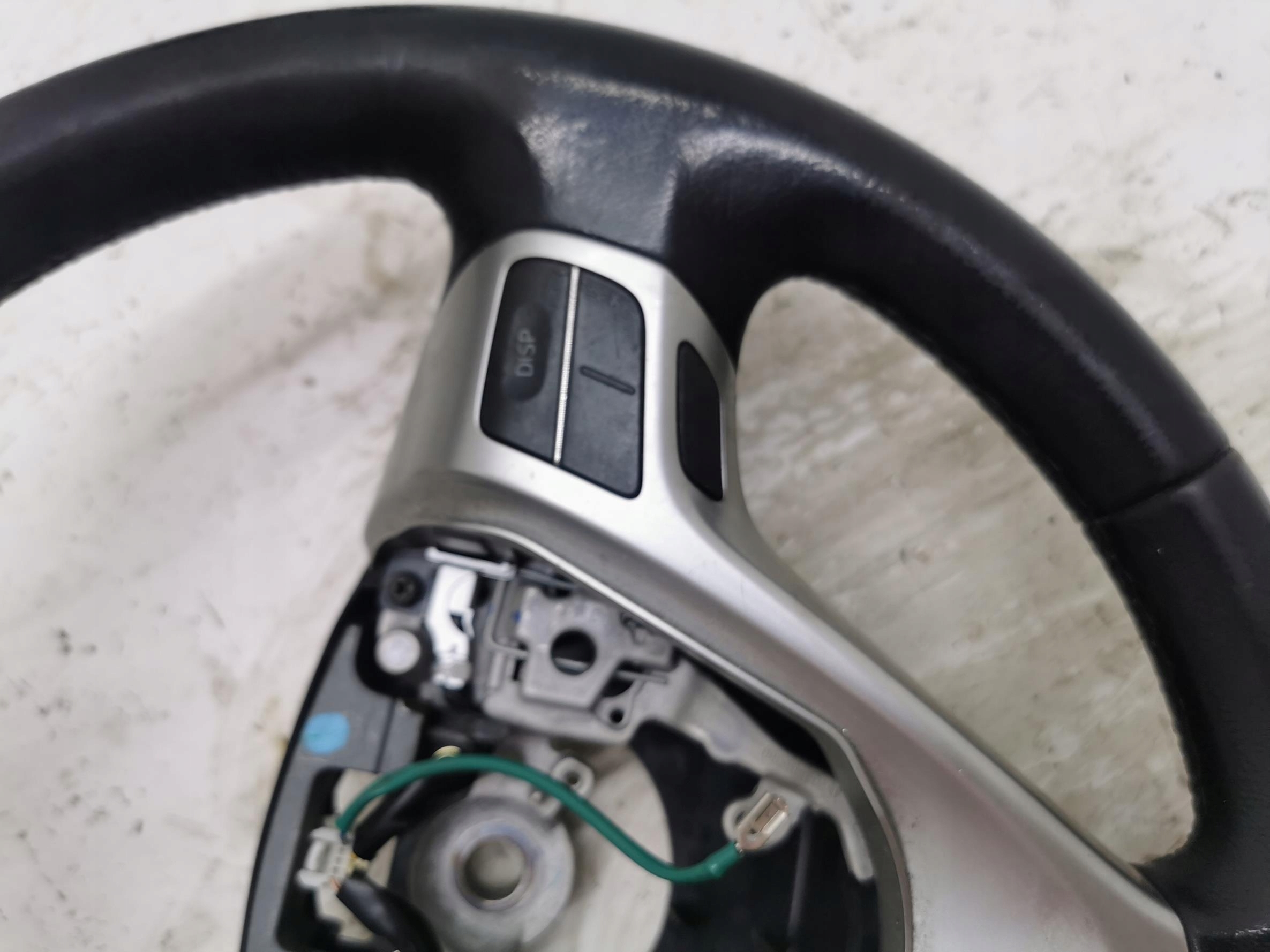 lenkrad MULTI TOYOTA AVENSIS T27 45100-05730