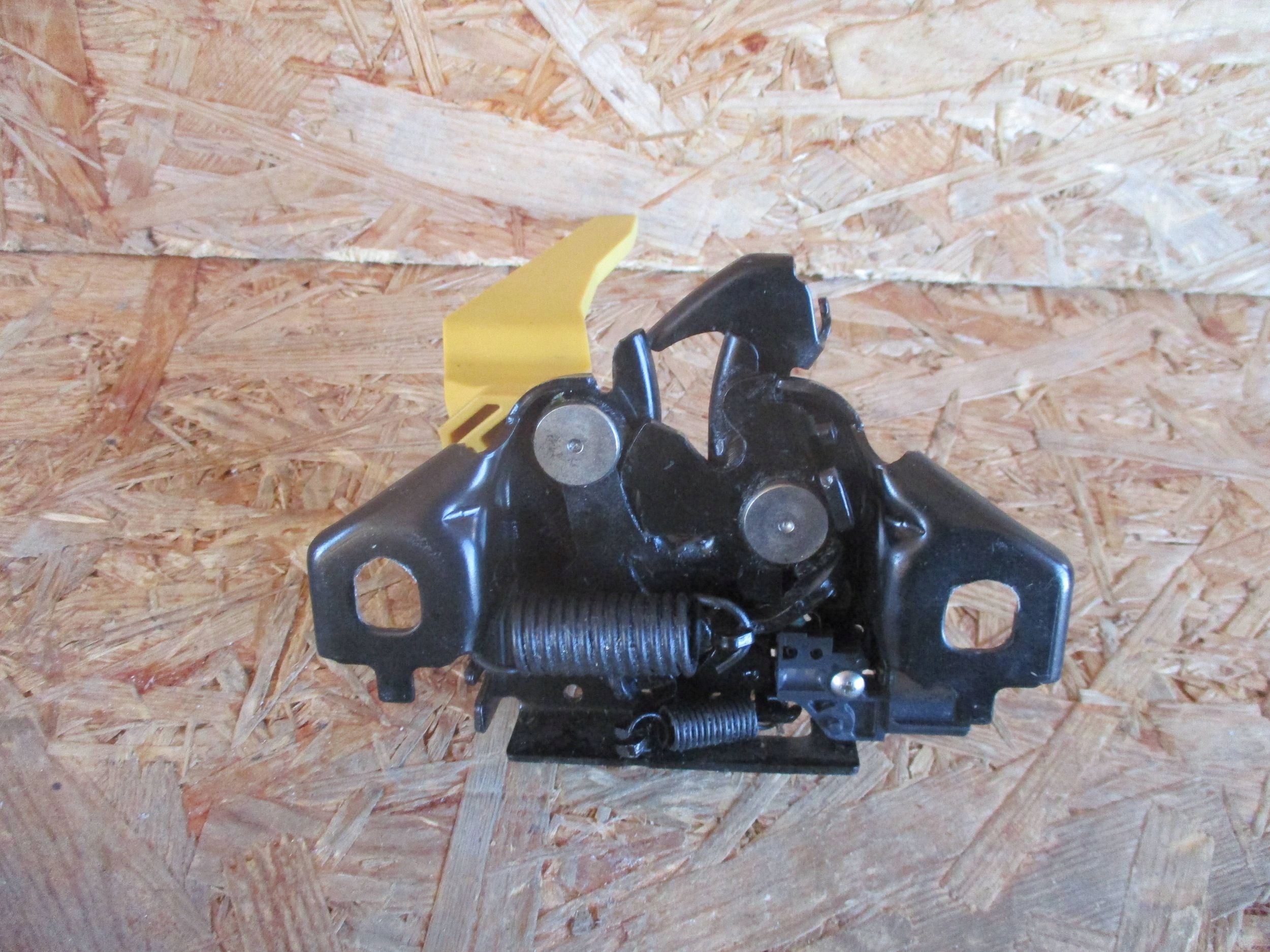 bonnet latch lock NISSAN QASHQAI J12