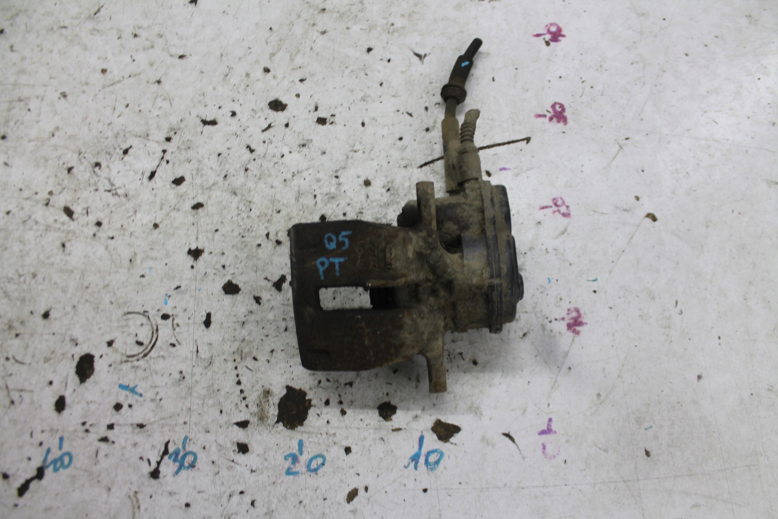 caliper brake electrical right rear part AUDI Q5 8R 08-12