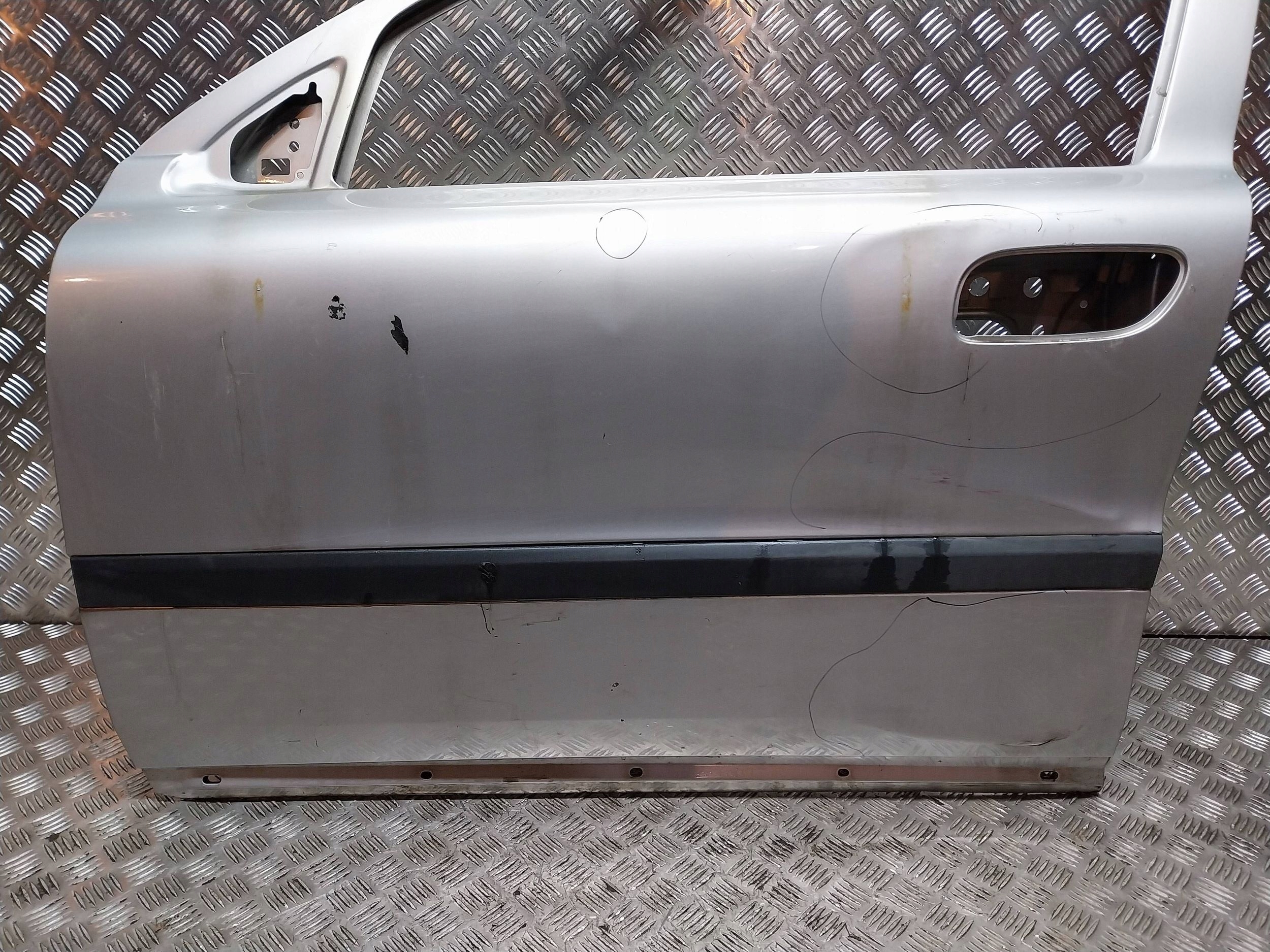 door front left VOLVO S60 and V70 II 00