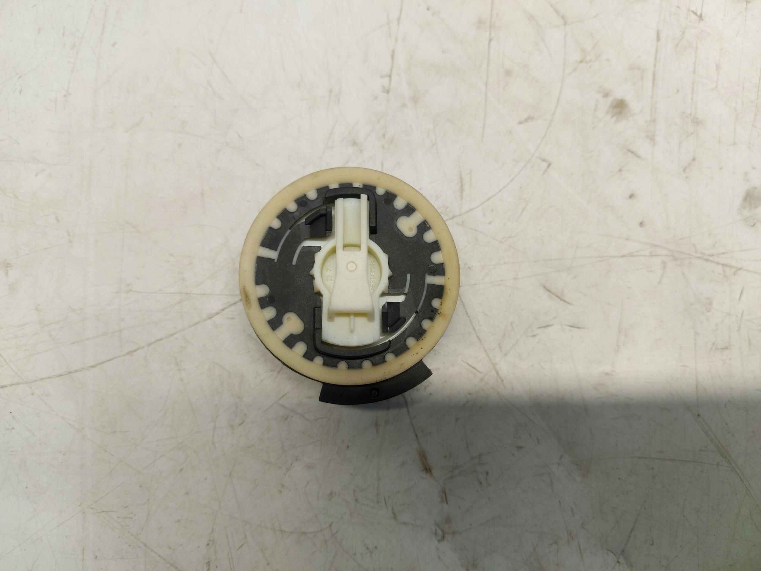 Peugeot 408 GT P54 Sensor SENSOR Beschleunigungs- 9831469280
