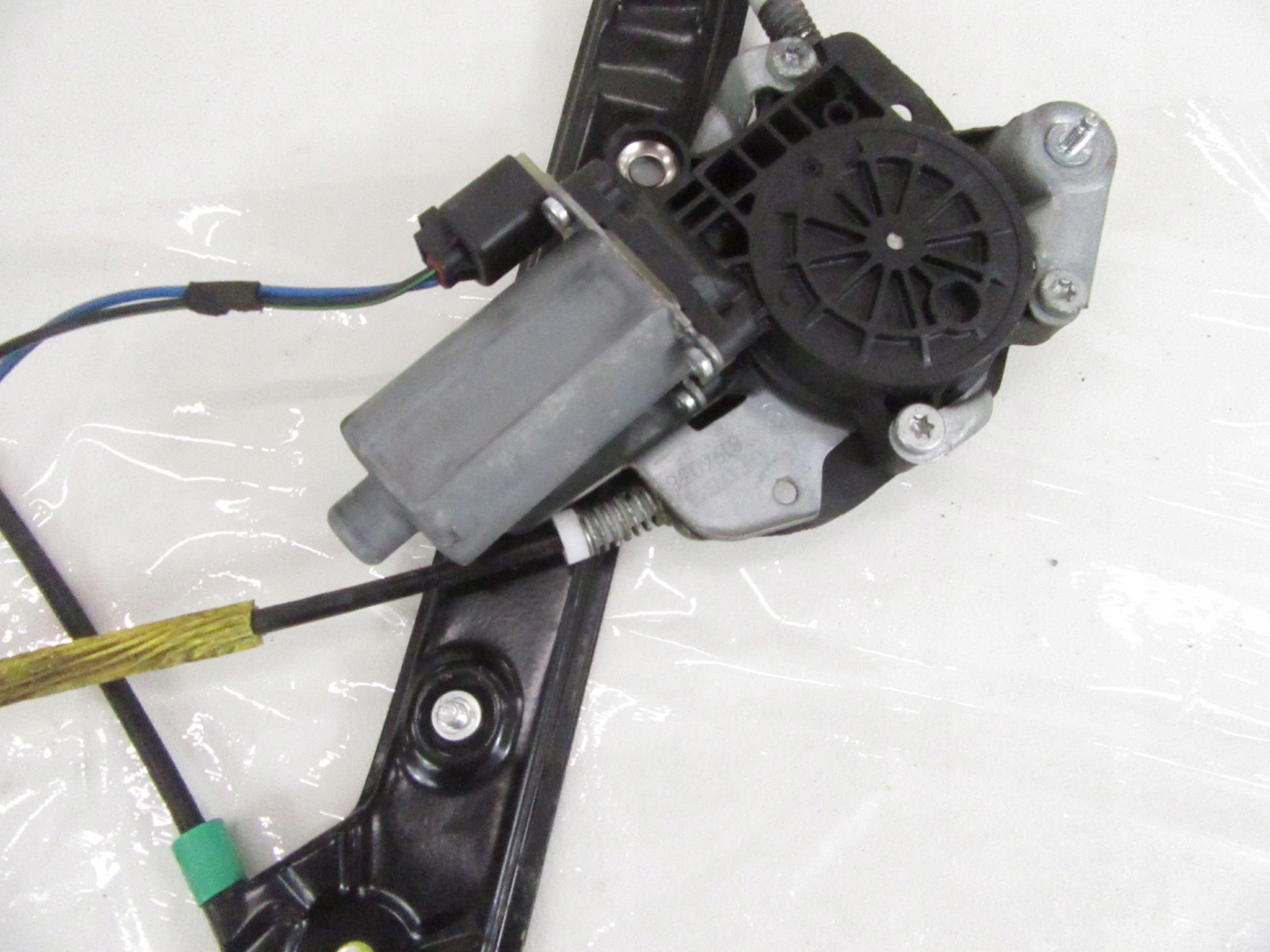 window regulator right front BMW 3 e46 sedan KOMBI