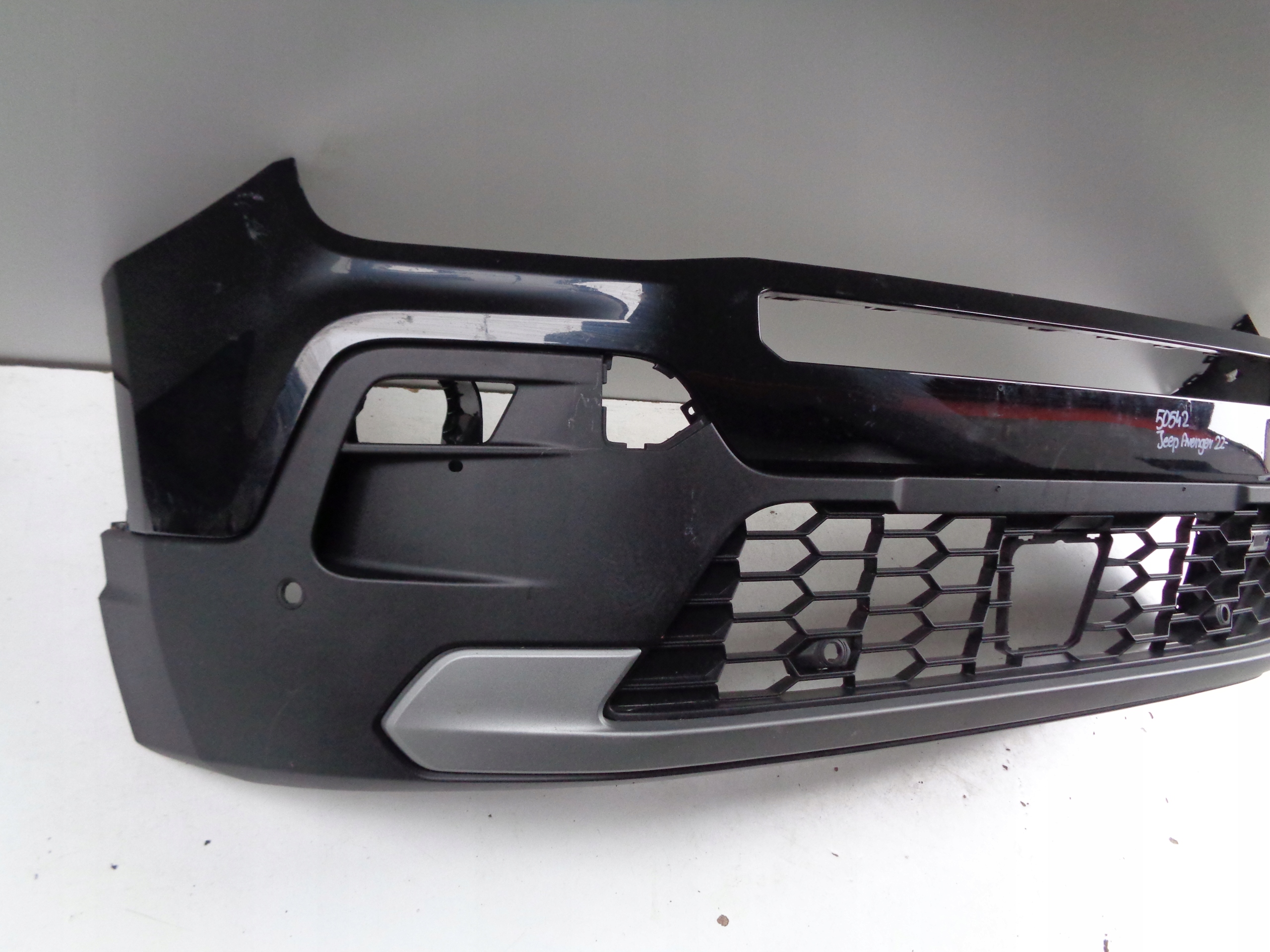 front bumper JEEP AVENGER 22- NR 50542