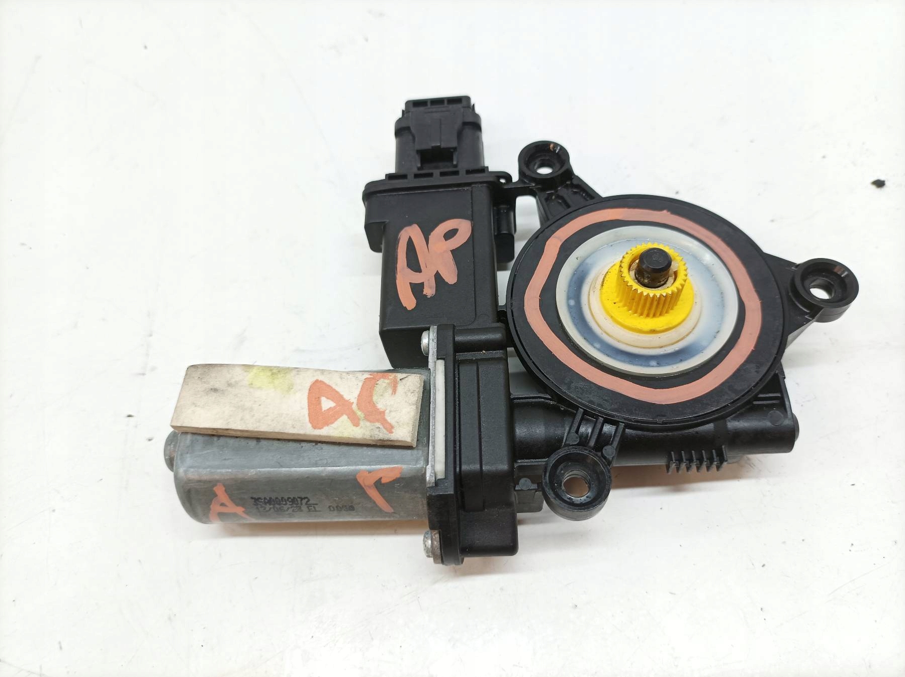 mini motor windows right front 3SA0009072 Alfa Romeo Tonale and ( (2022- )