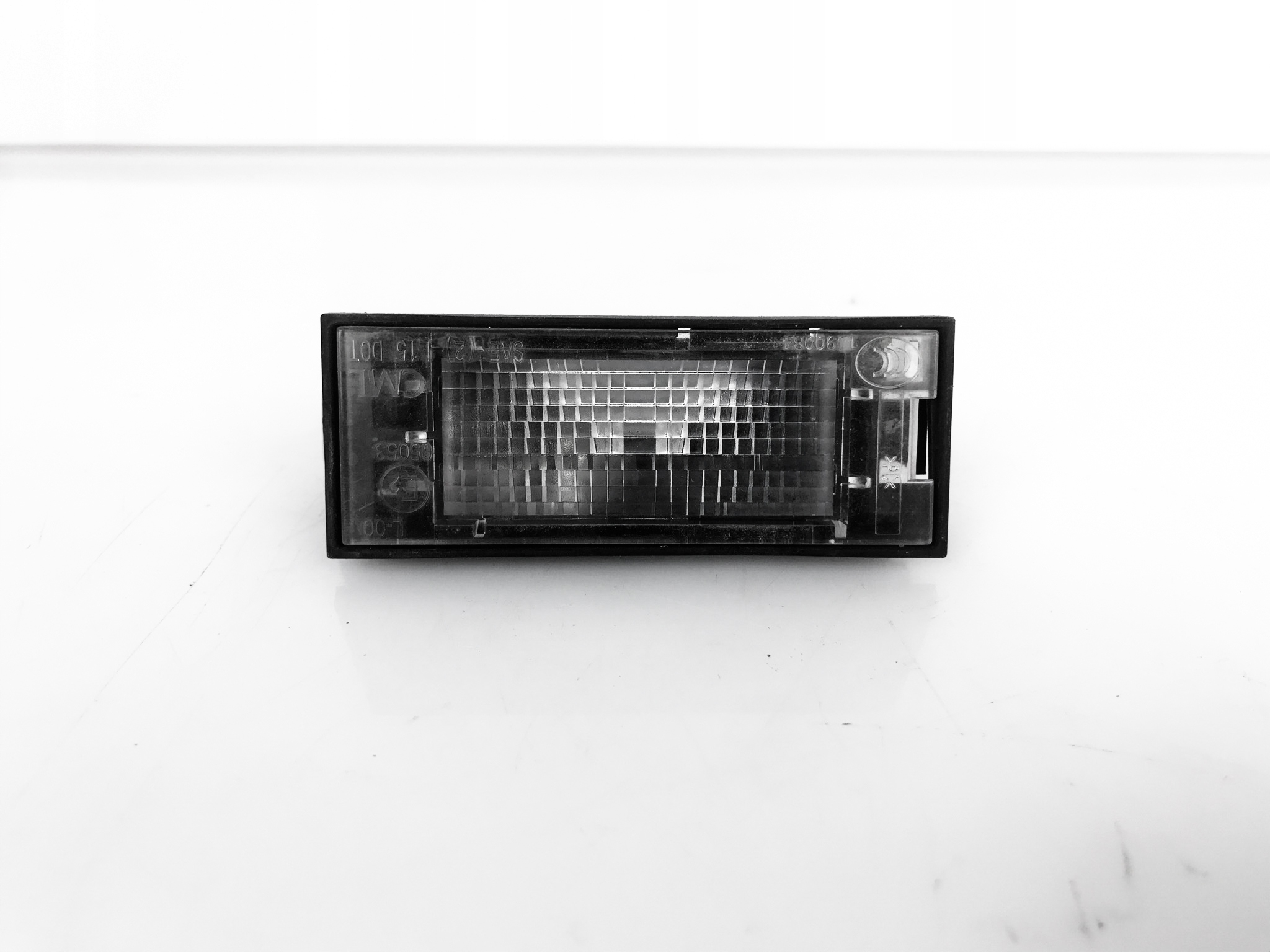 265105055R - RENAULT MEGANE IV НОМЕРНИЙ ЗНАК 2016-