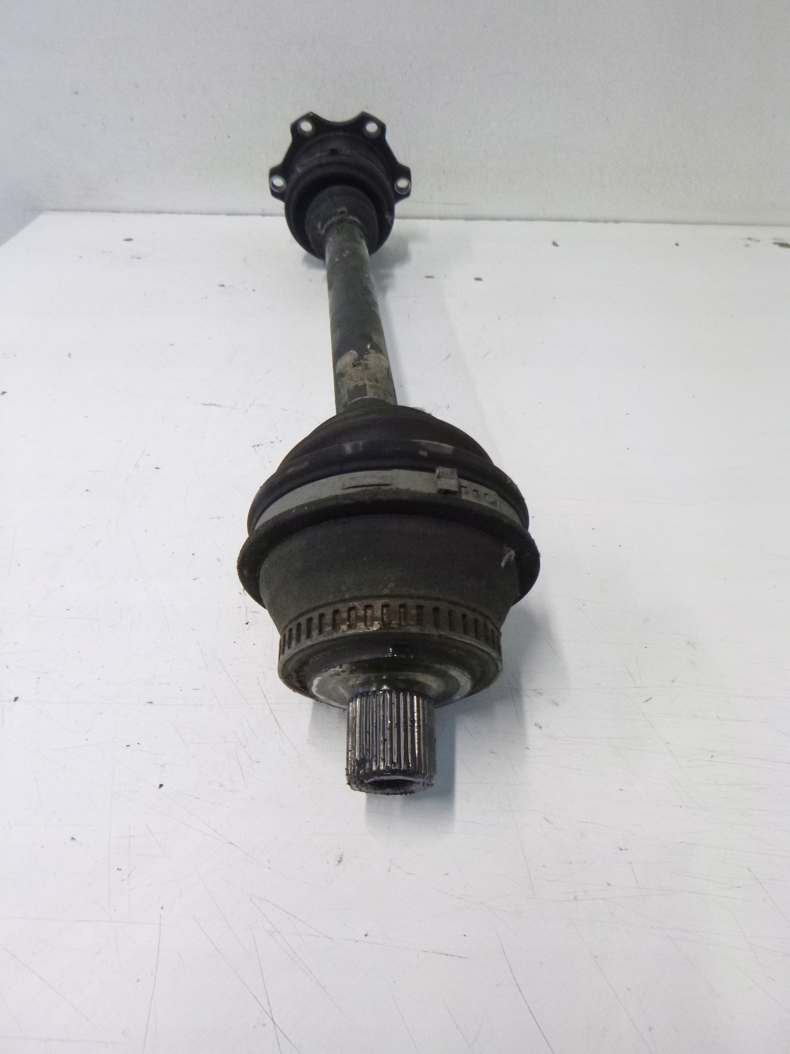 semi-axis left Volkswagen Passat B5 2.5TDI 03r 6bieg