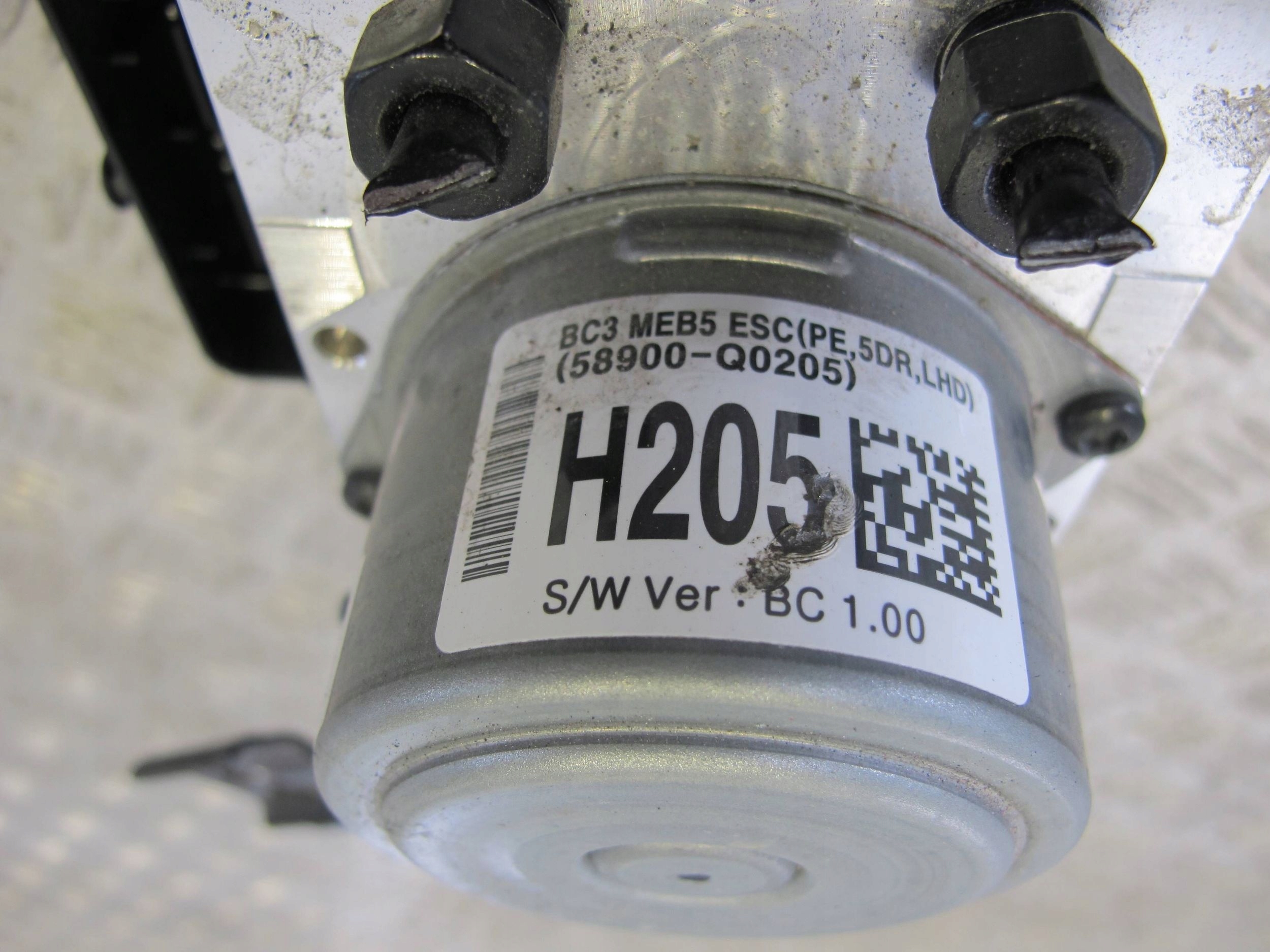 Hyundai I20 III BAYON насос ABS 1.0 2020-