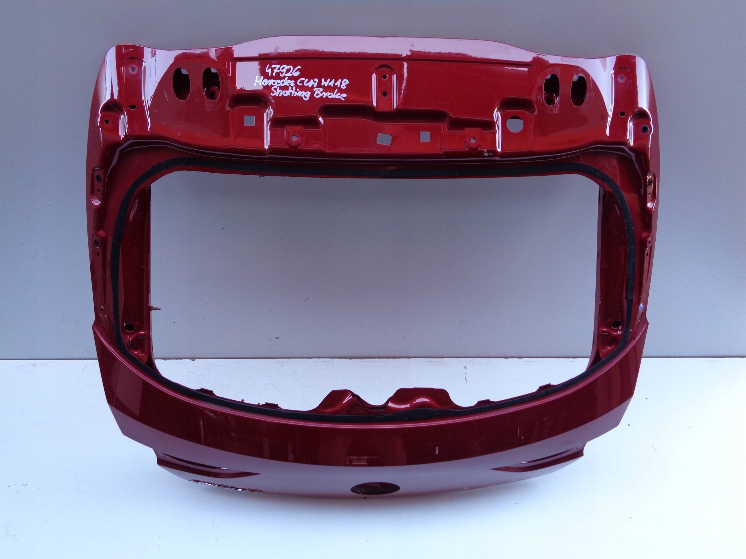 boot doors MERCEDES CLA W118 18- SHOOTING BRAKE NR 47926