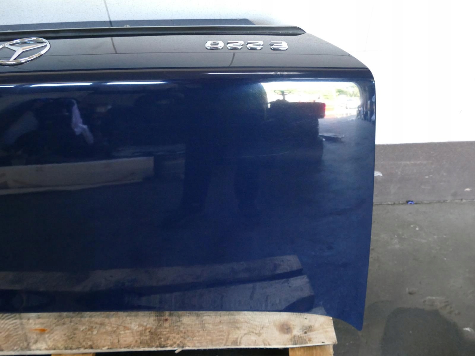 MERCEDES E W124 COUPE E220 KLAPA BAGAŻNIKA TYŁ 904 Producent części Mercedes-Benz OE