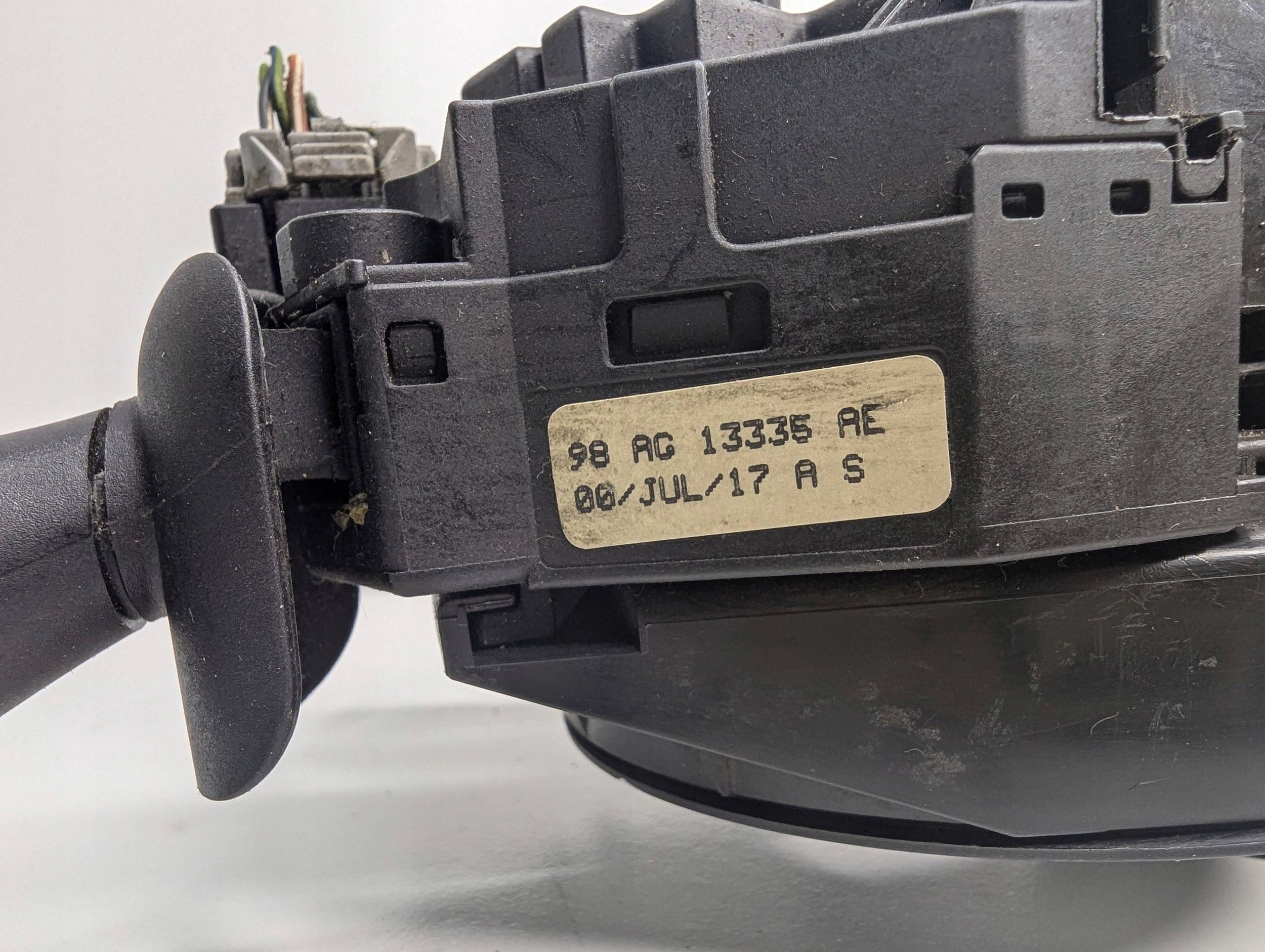 FORD FOCUS MK1 switch ZESPOLOWY 98AG13335AE