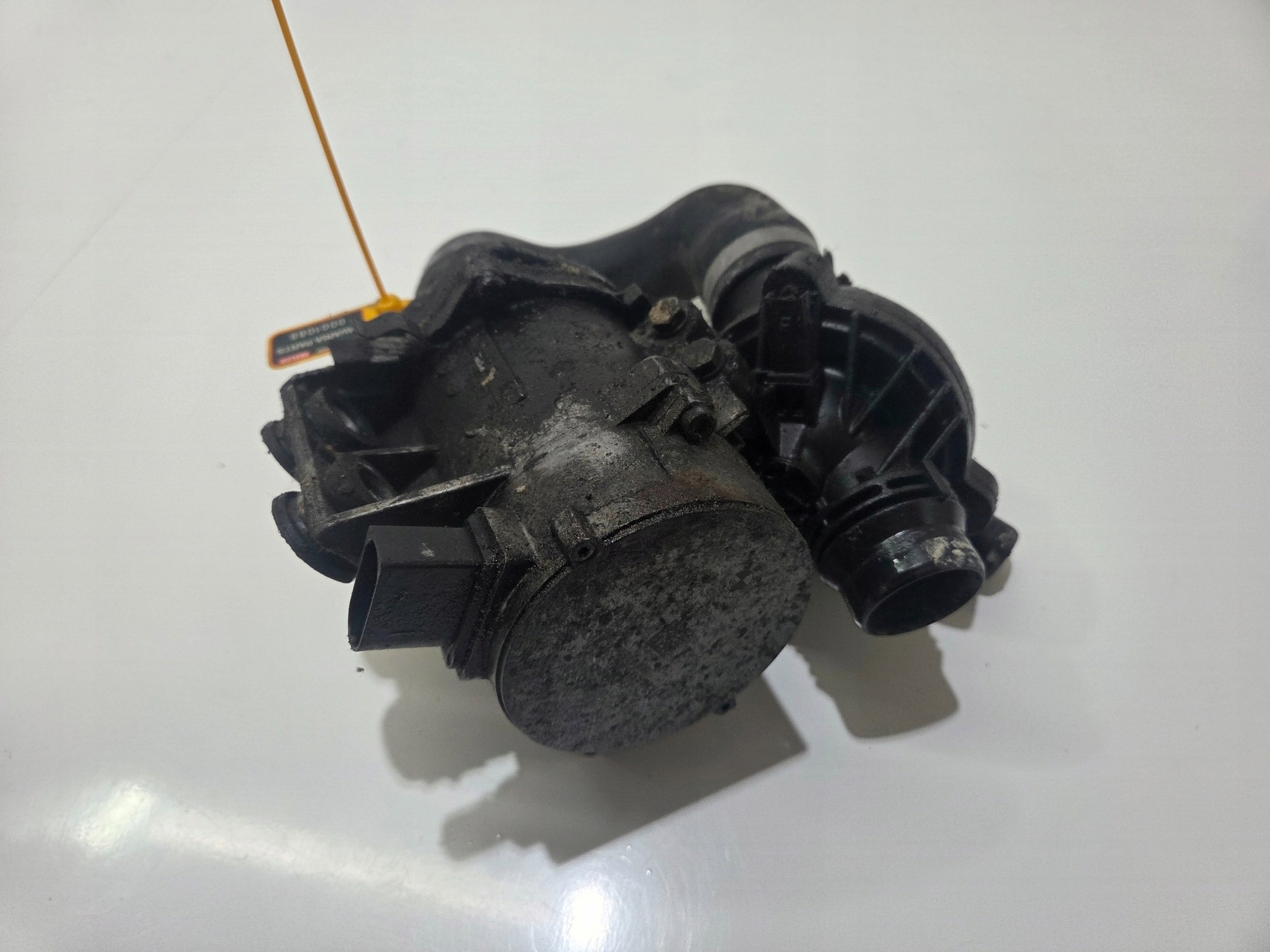 water pump BMW E60 N53B30A 7586924