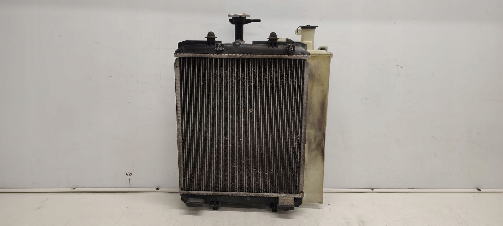 chladič vody ventilátor Toyota Aygo 1,0