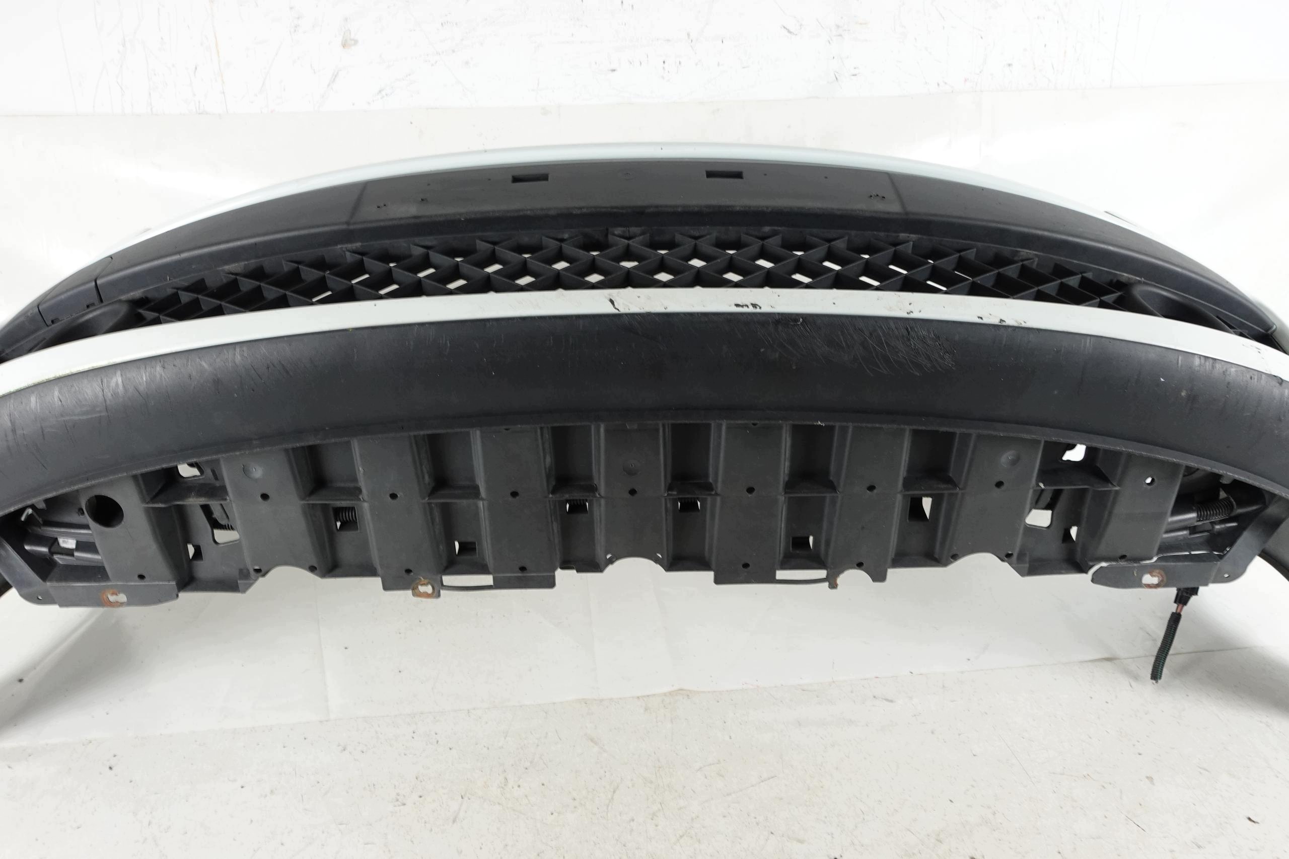 bumper front front RENAULT LAGUNA 3 III GT washers 620100529R